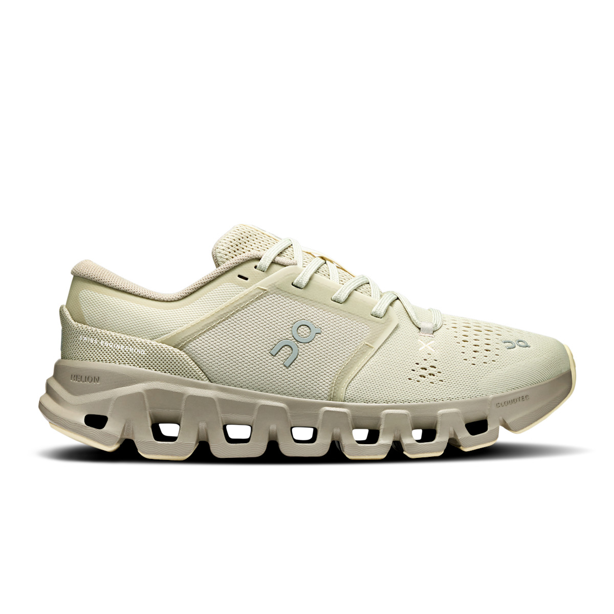 Women's Cloud X 5