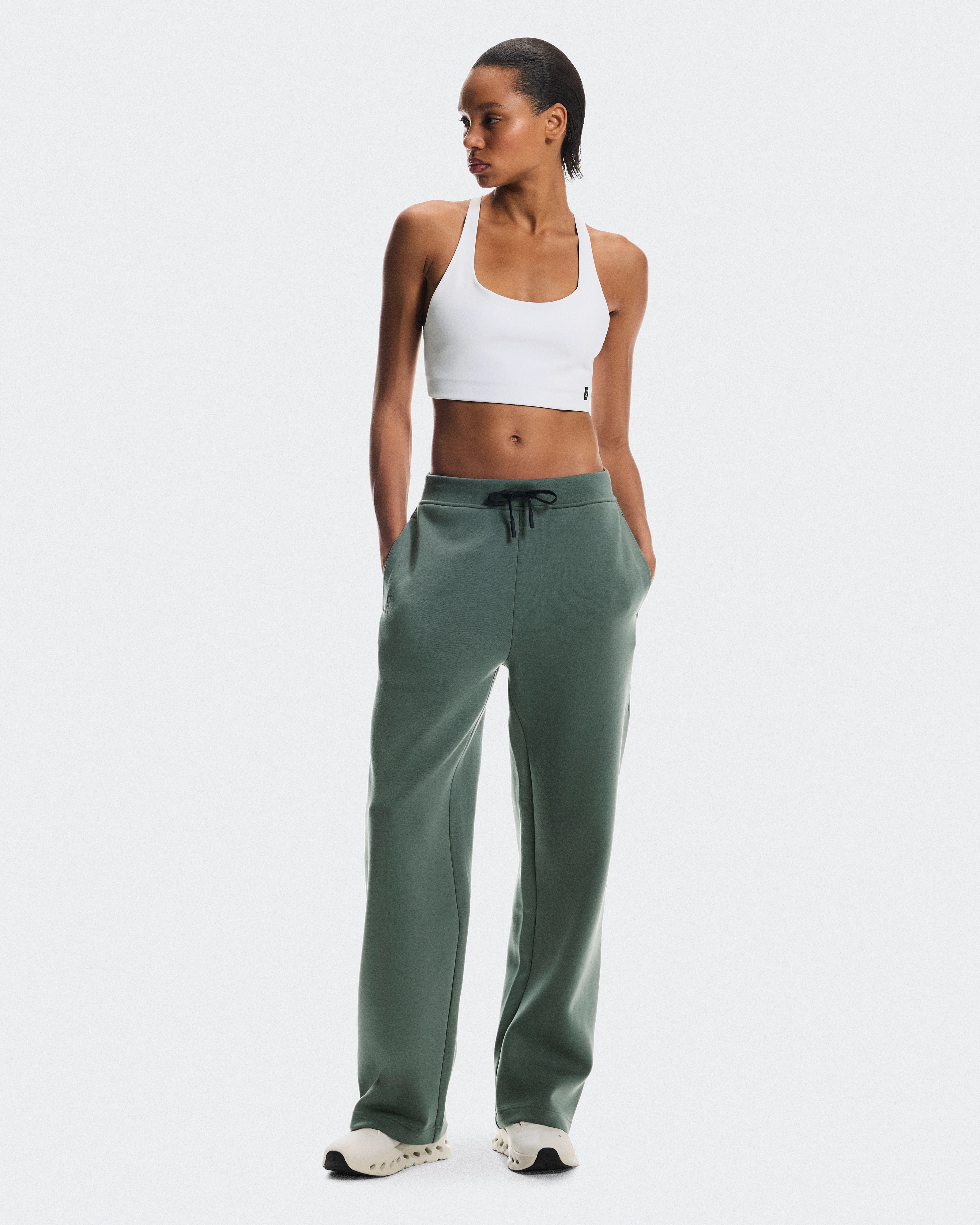 On Focus Tech Sweatpants Olive Feminino Calças