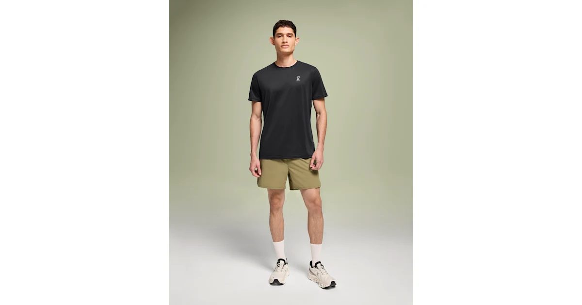 Core-T: Men's Versatile, Lightweight T-Shirt | On Japan Core-T: Men's Versatile, Lightweight T-Shirt | On Japan
