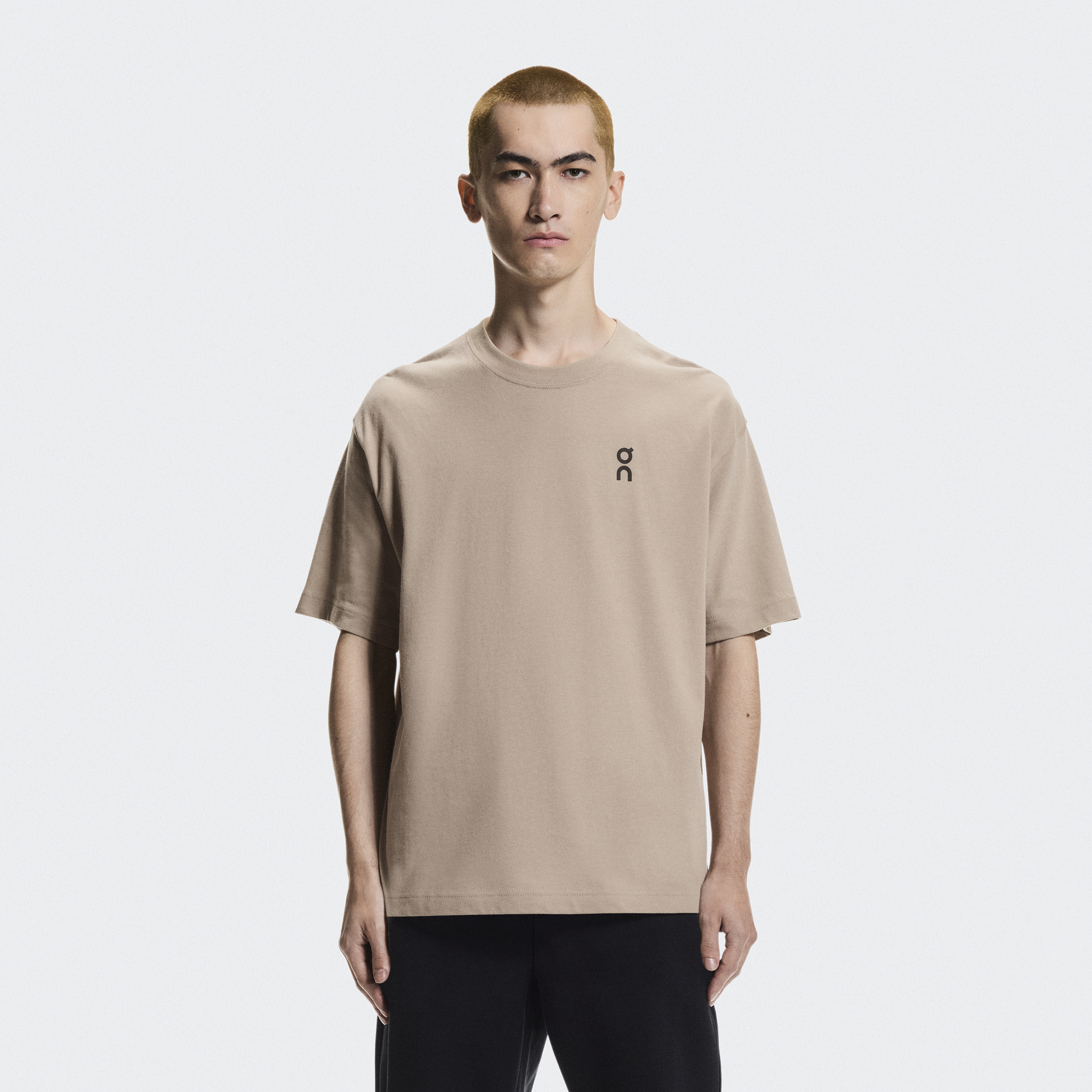 On Court-T テニス Men’s M 全米OP類似Ver. 日本未発売 On Court-T テニス Men's M 全米OP類似Ver. 日本未発売 - メルカリ