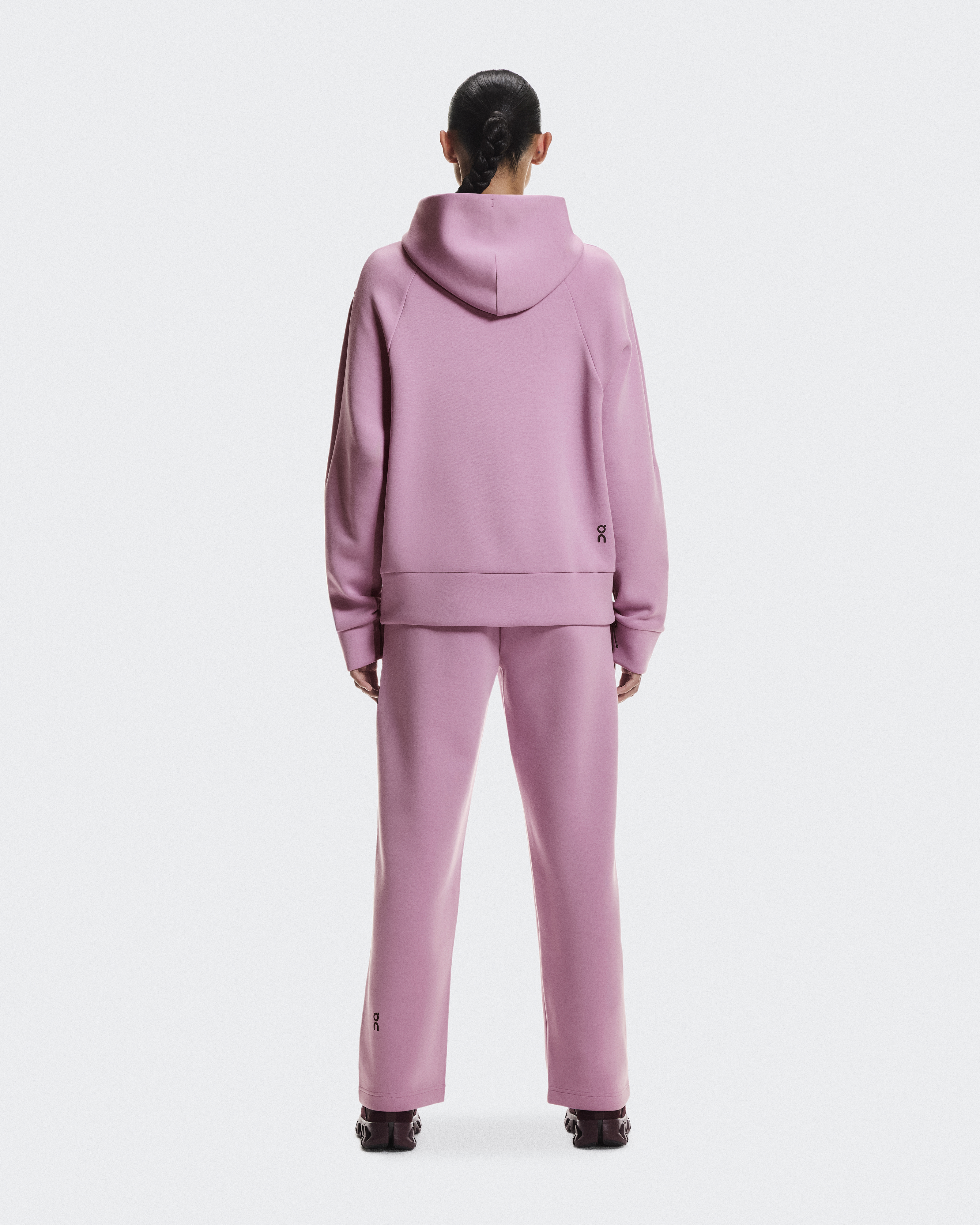 Women's Focus Tech Hoodie | Pink | On United States