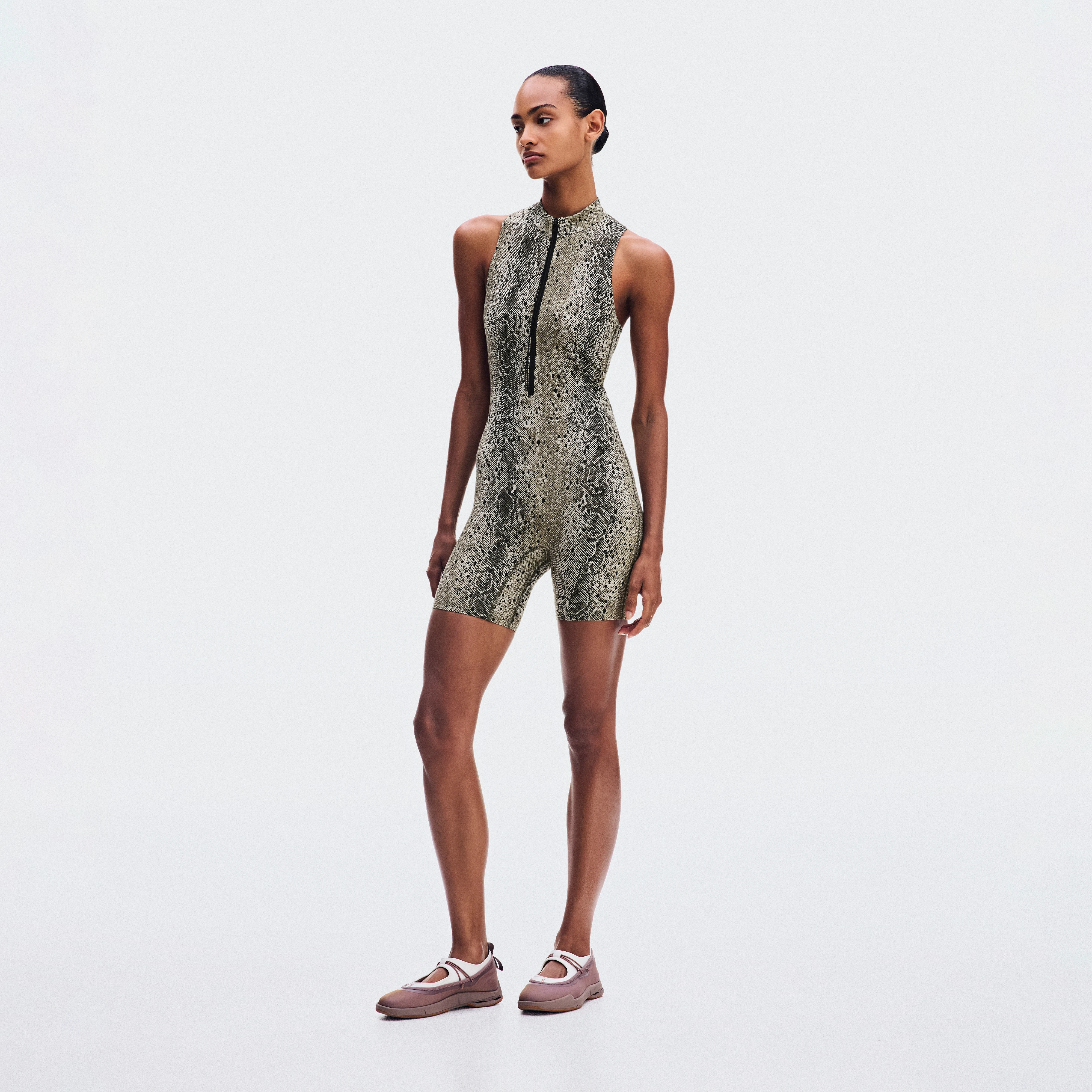 On Studio Bodysuit Antler & Black Women – Training, everyday style Bodysuits