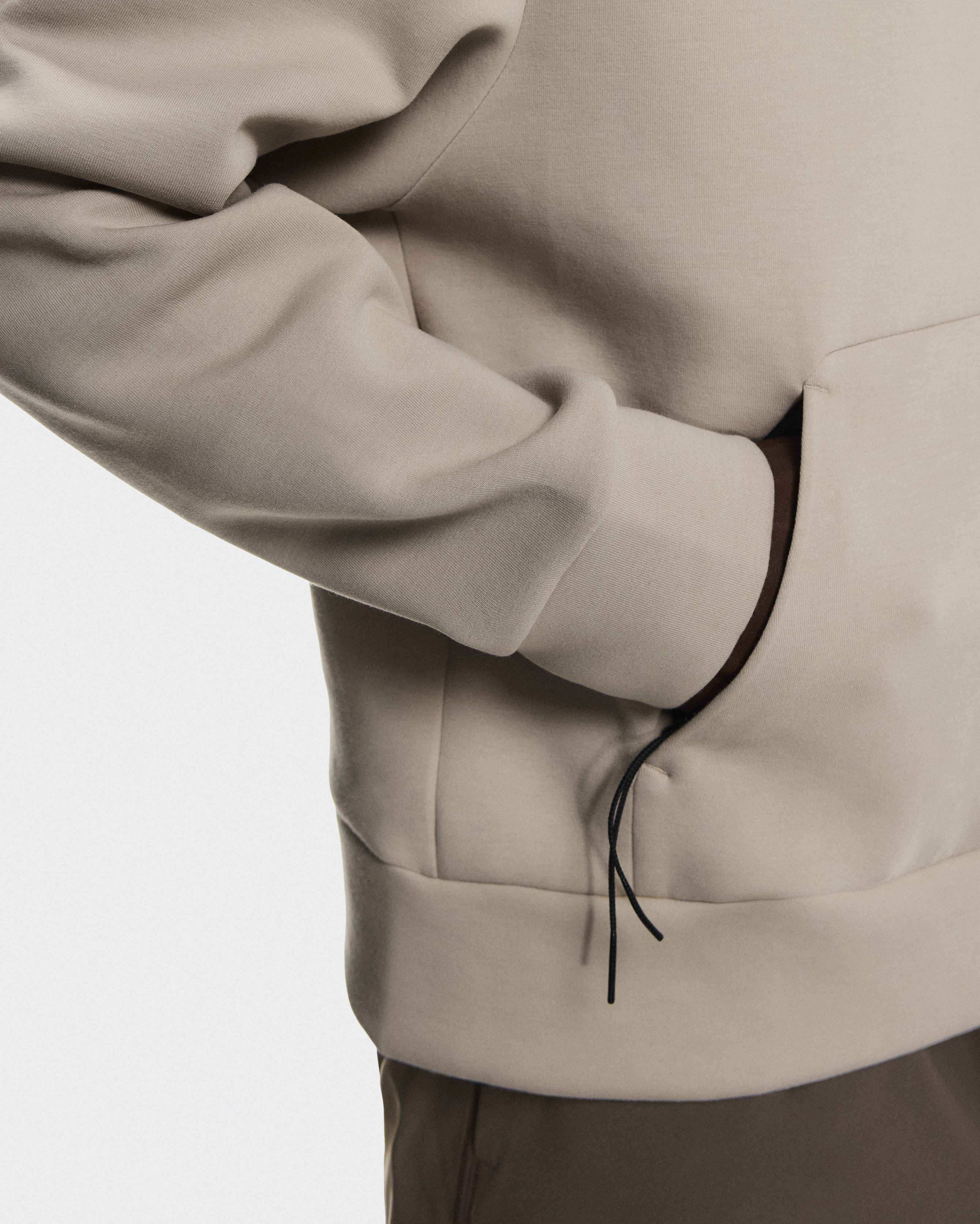 Men's Focus Tech Hoodie | Beige | On Belgium