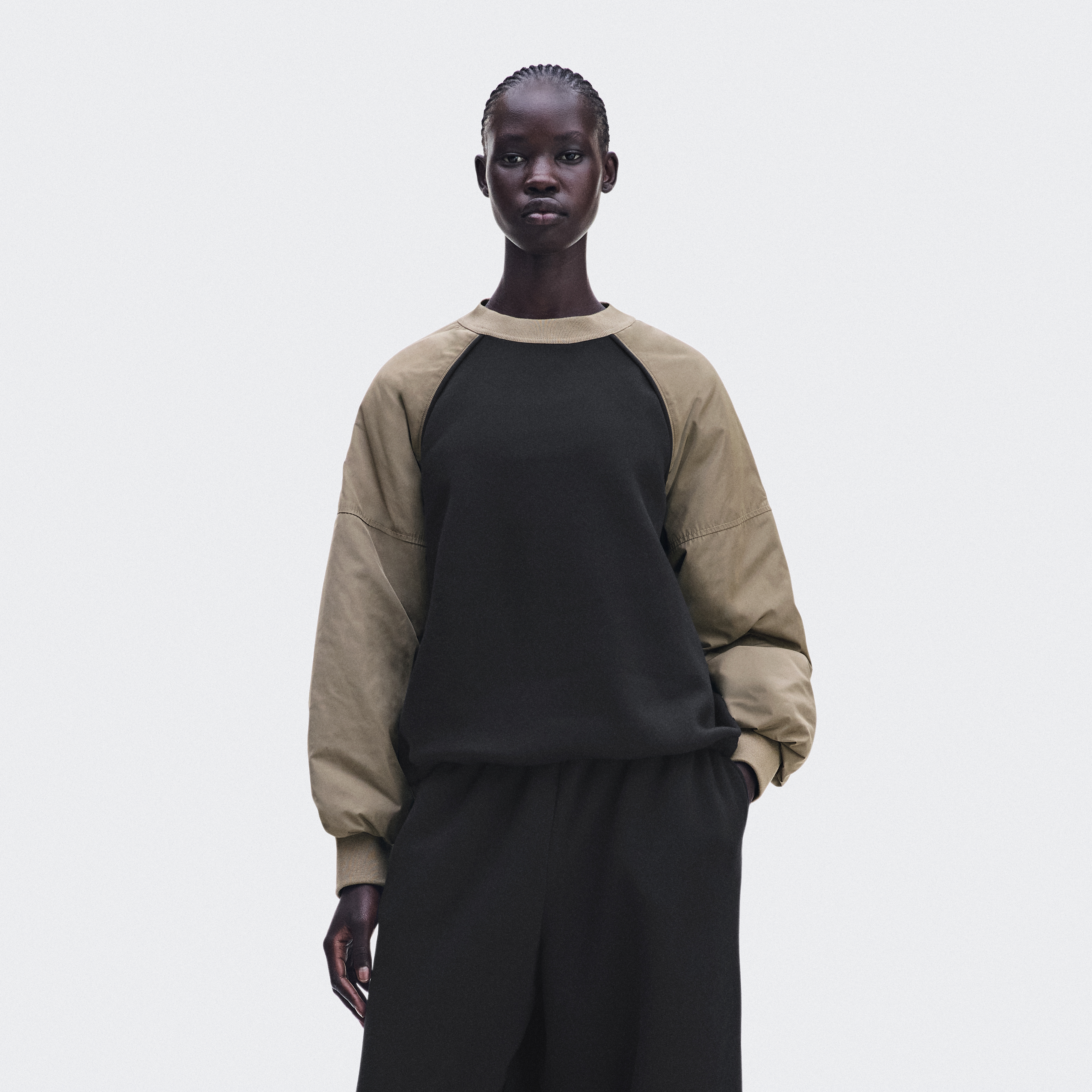Oversized Crewneck Sweater in Lynx