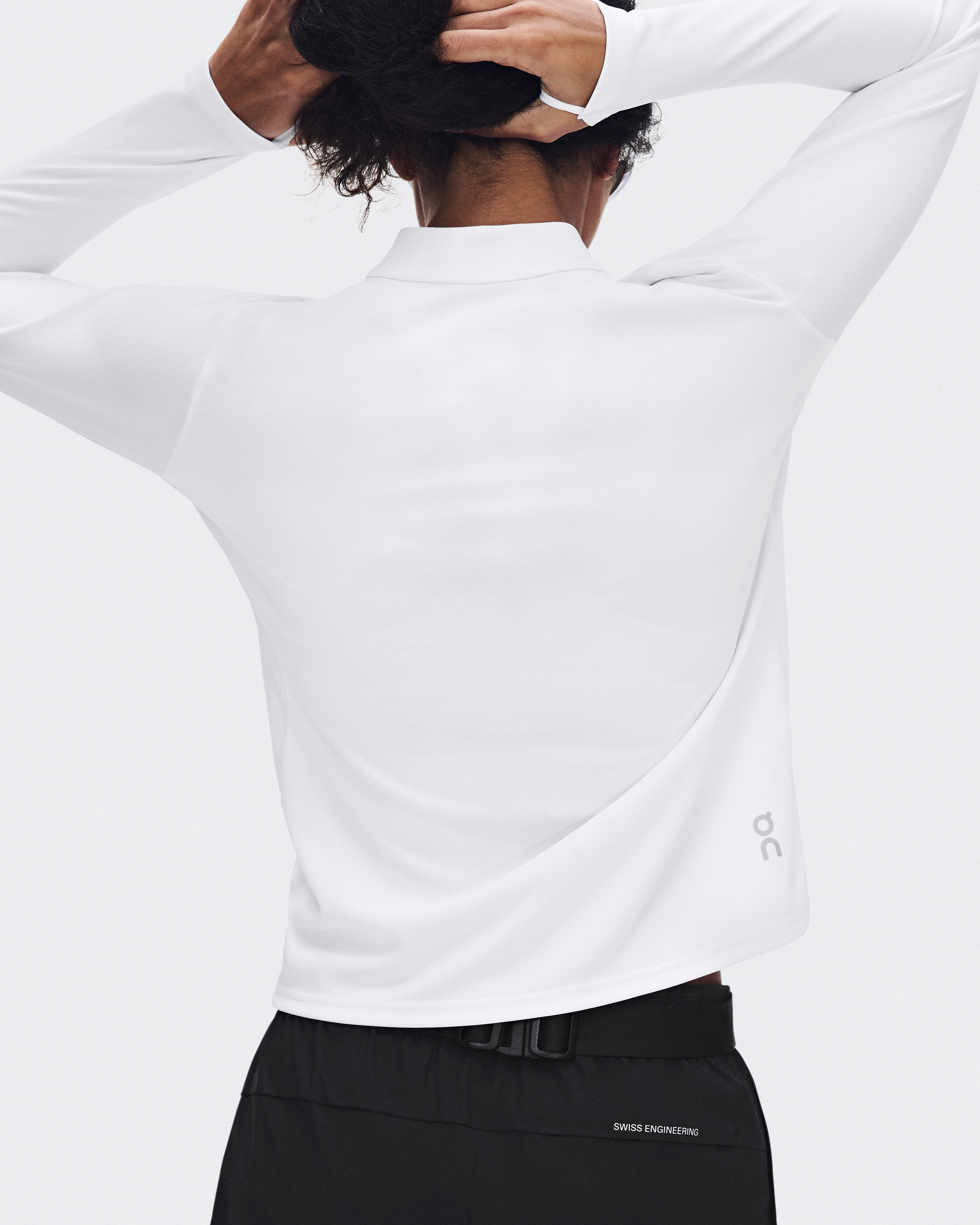 Women's Core 1/4 Zip | White | On Japan