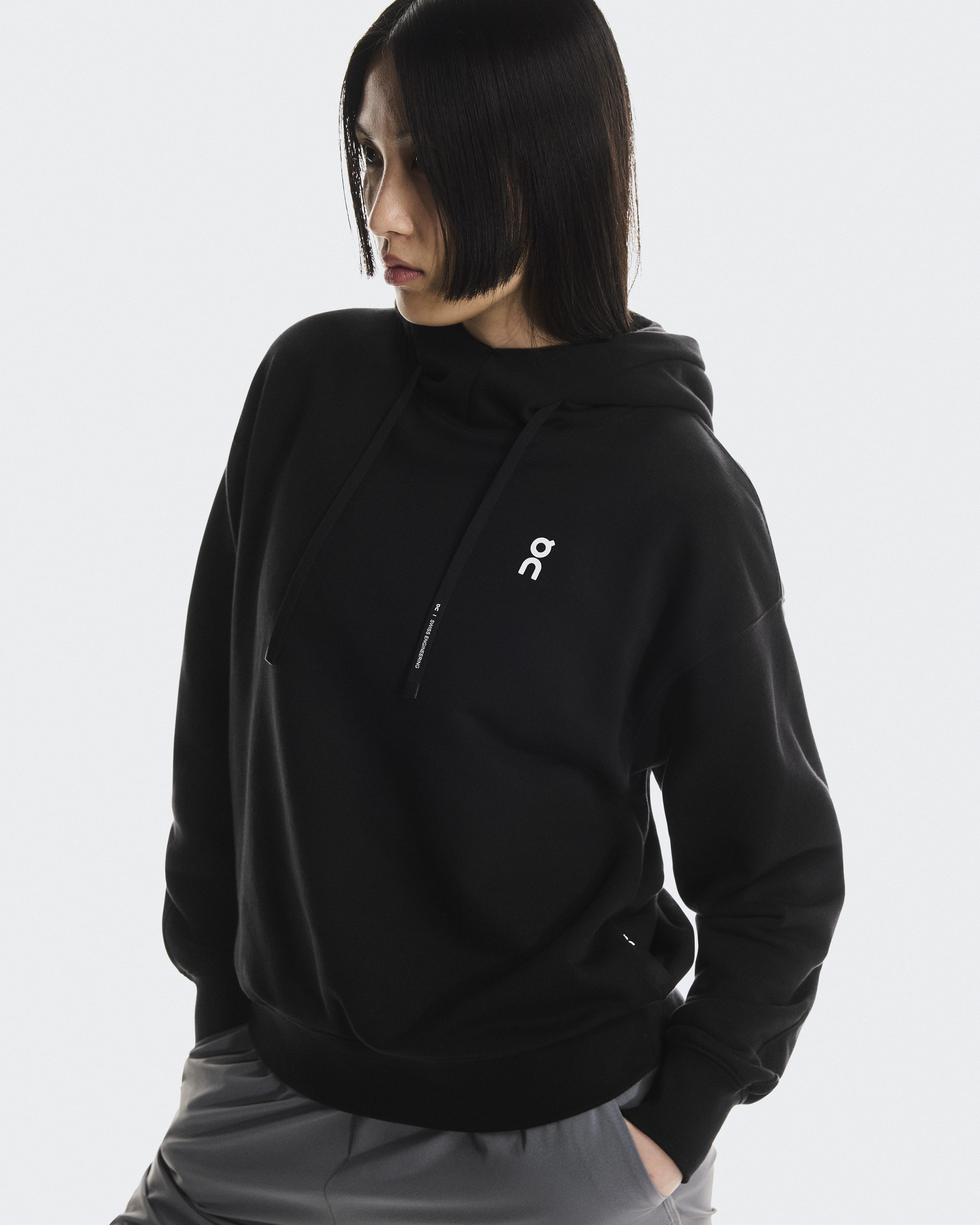 Women's Club Hoodie Graphic | Black | On Singapore