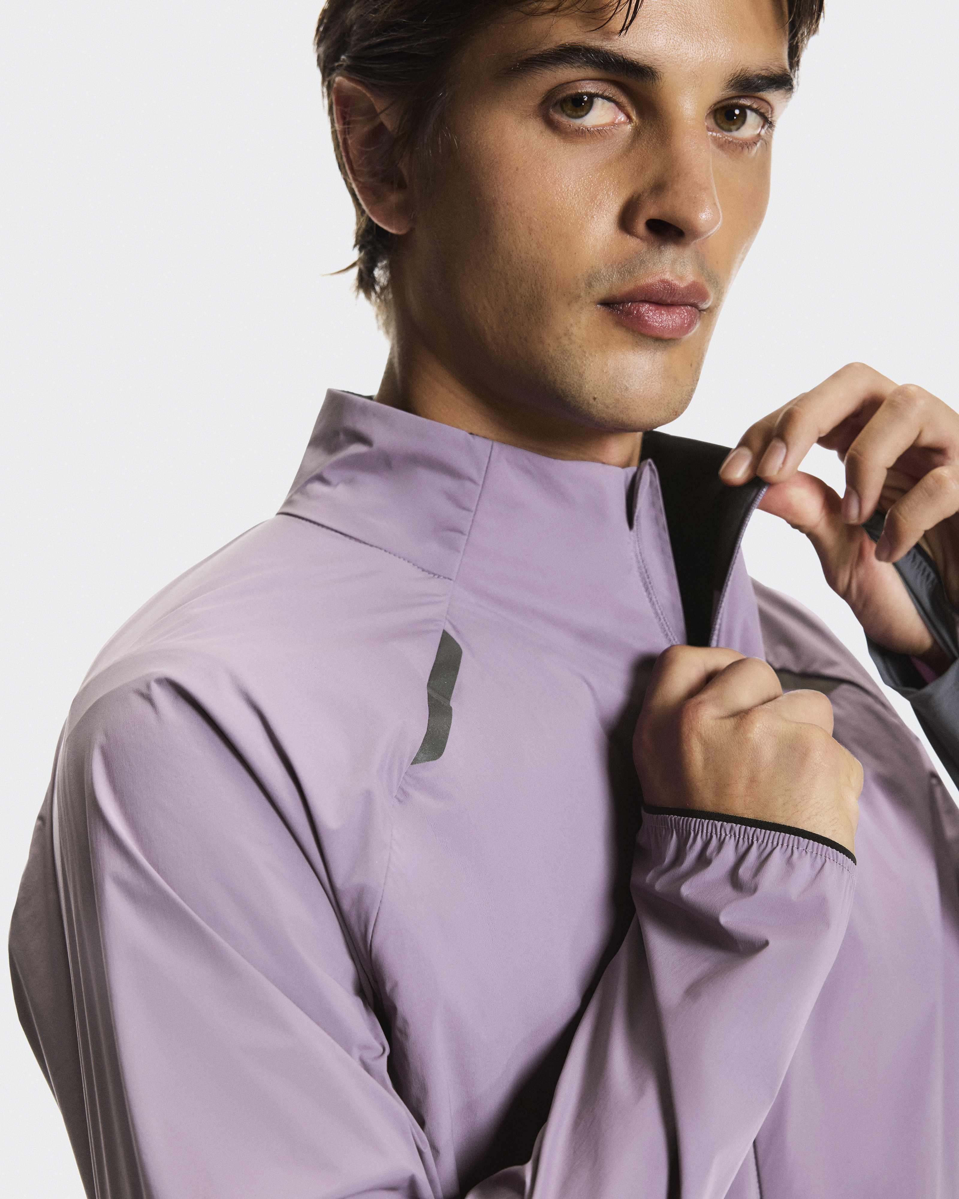 メンズ Weather Jacket Insulated | パープル & グレー | On 日本