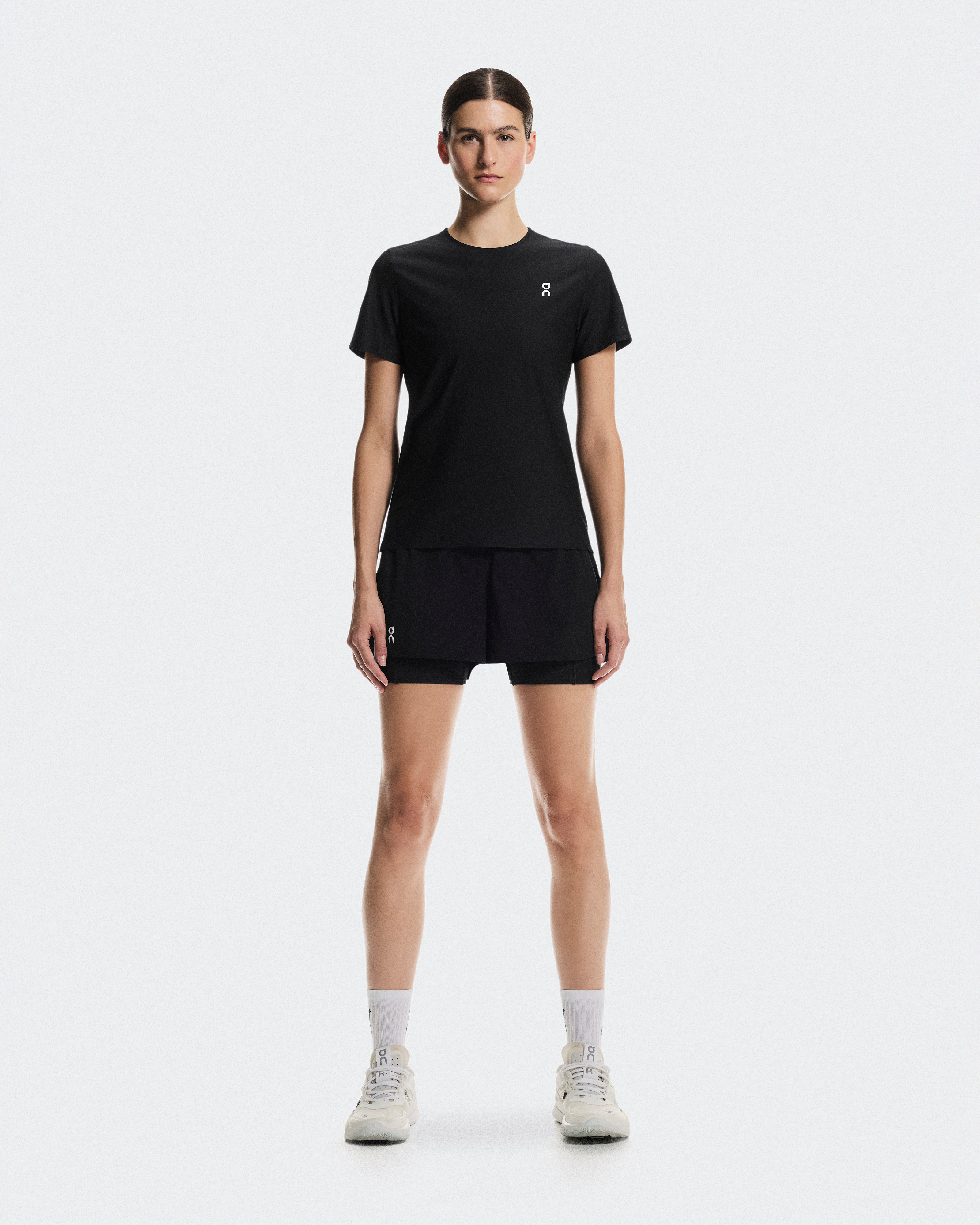 Court-TWomen / Black / L