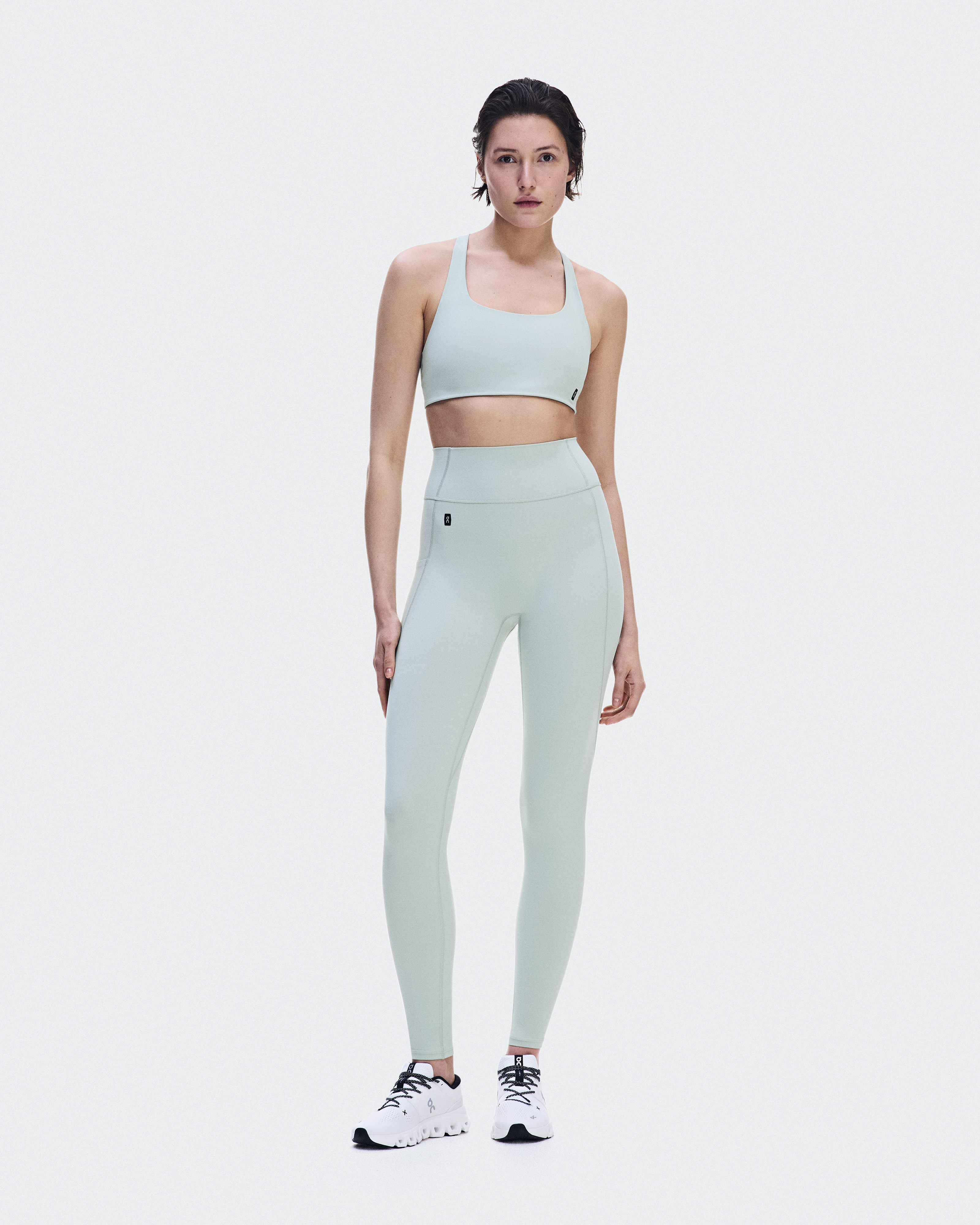 Studio Leggings Tights in Mineral