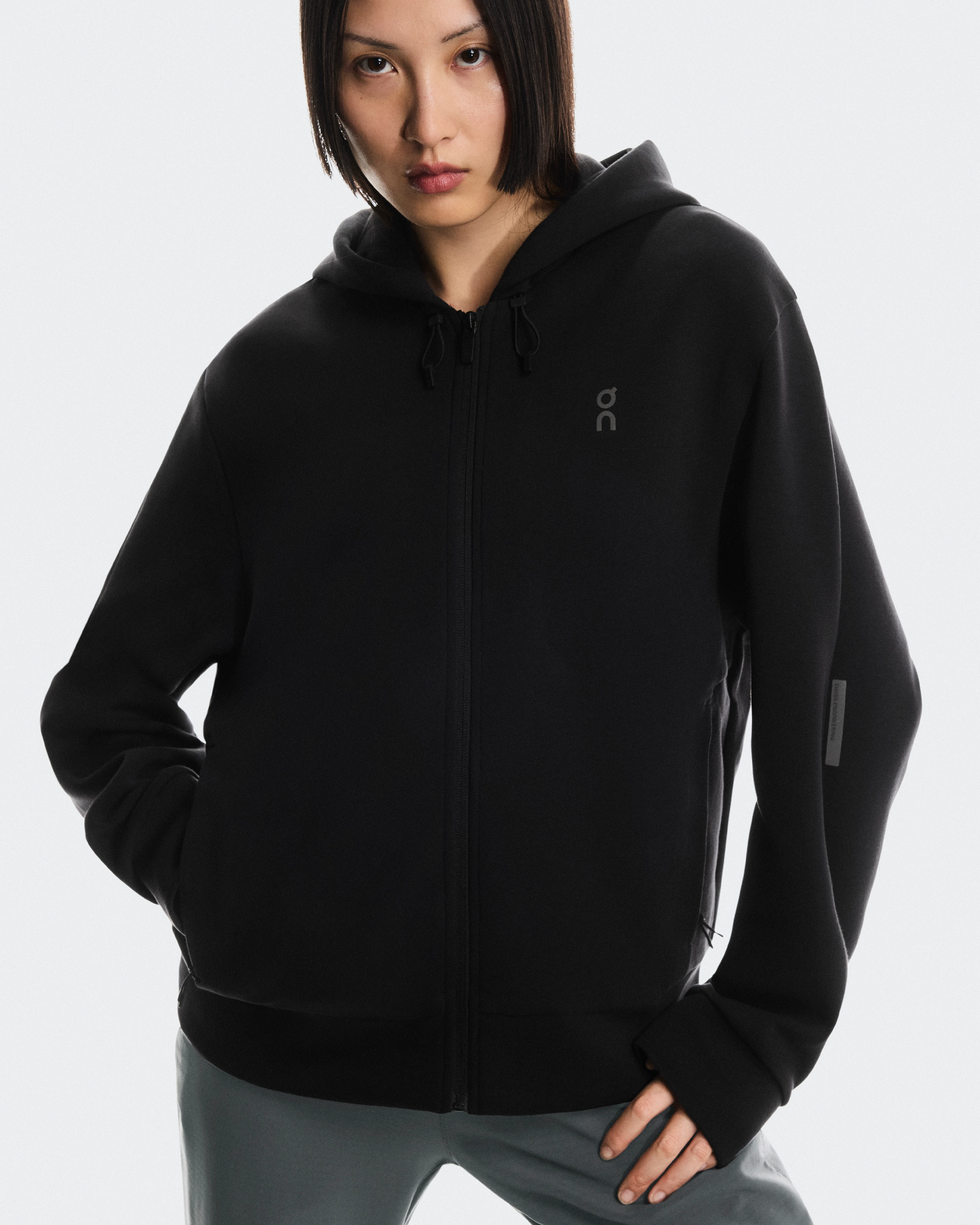 On Focus Tech Zip Hoodie Black Women Hoodies and sweatshirts