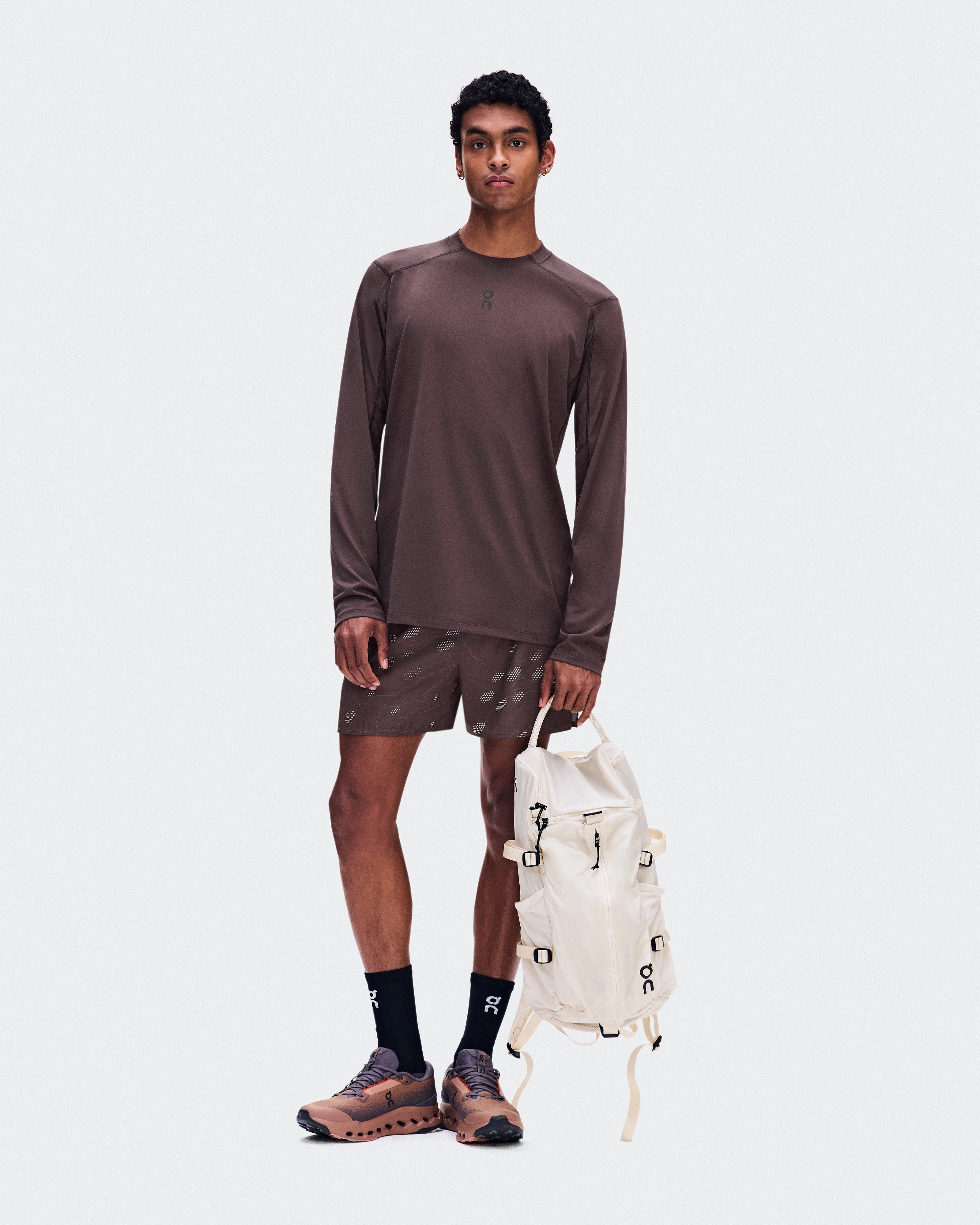 On Trail Long-T Solar Mulberry メンズ トップス&Tシャツ