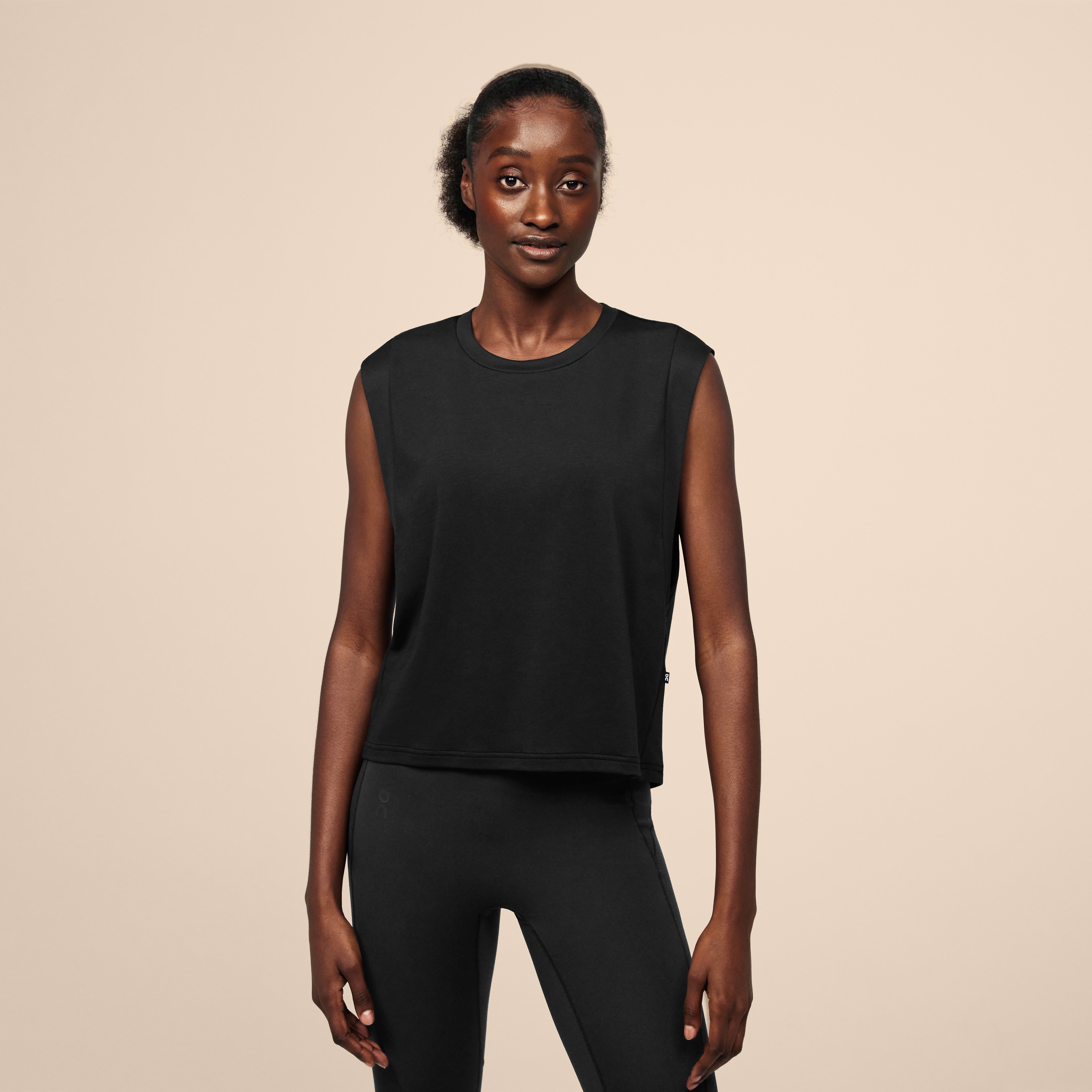 Focus Crop Shirt in Black