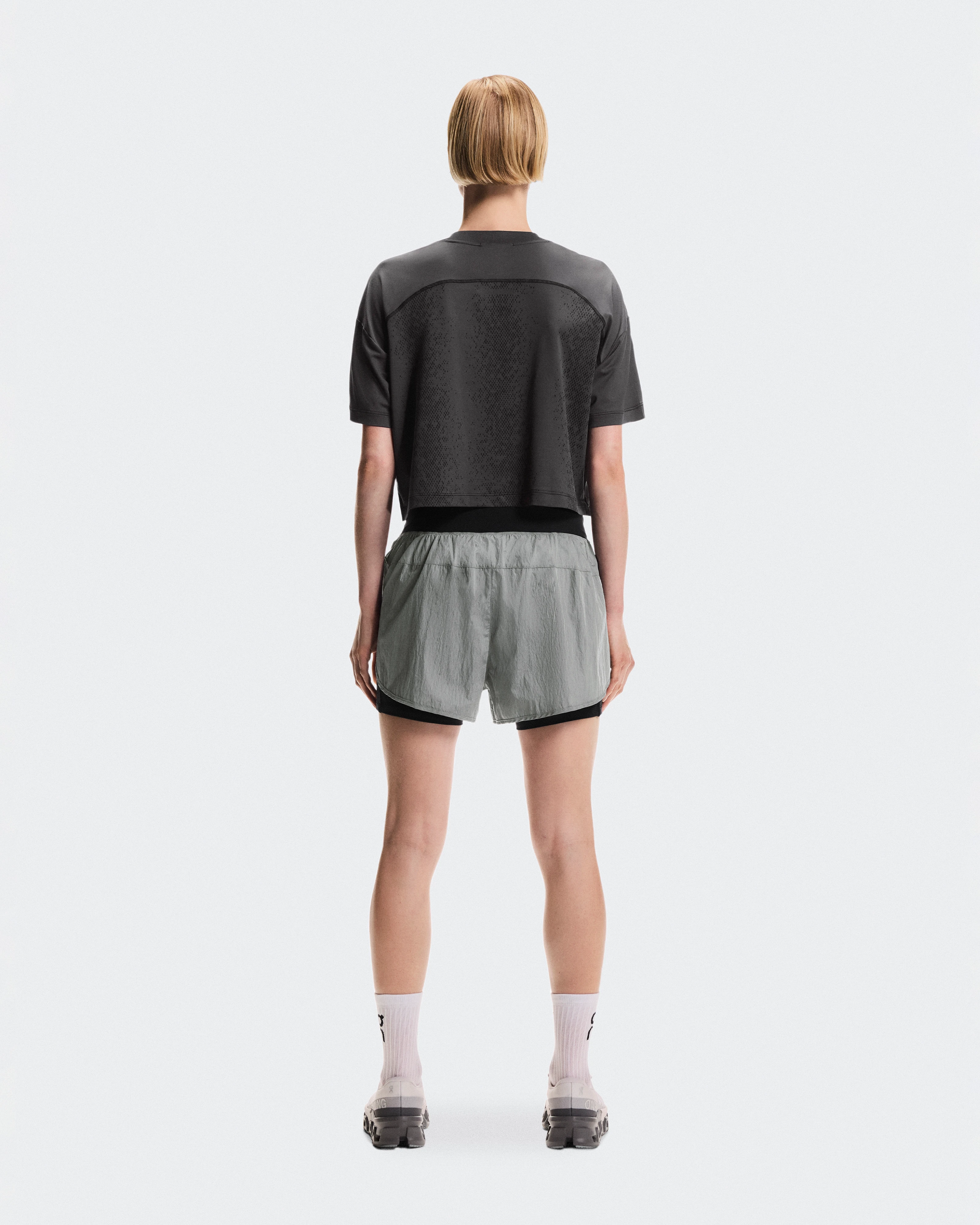 On Performance Volt Shorts Glacier Women Shorts