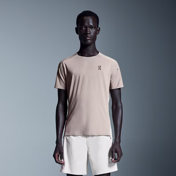 Performance-T Short-Sleeve Shirt in Cinder/Silver