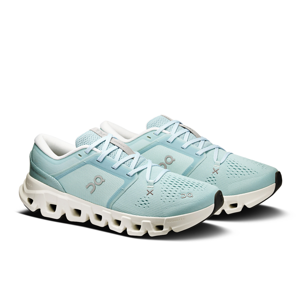 Women's Cloud X 5