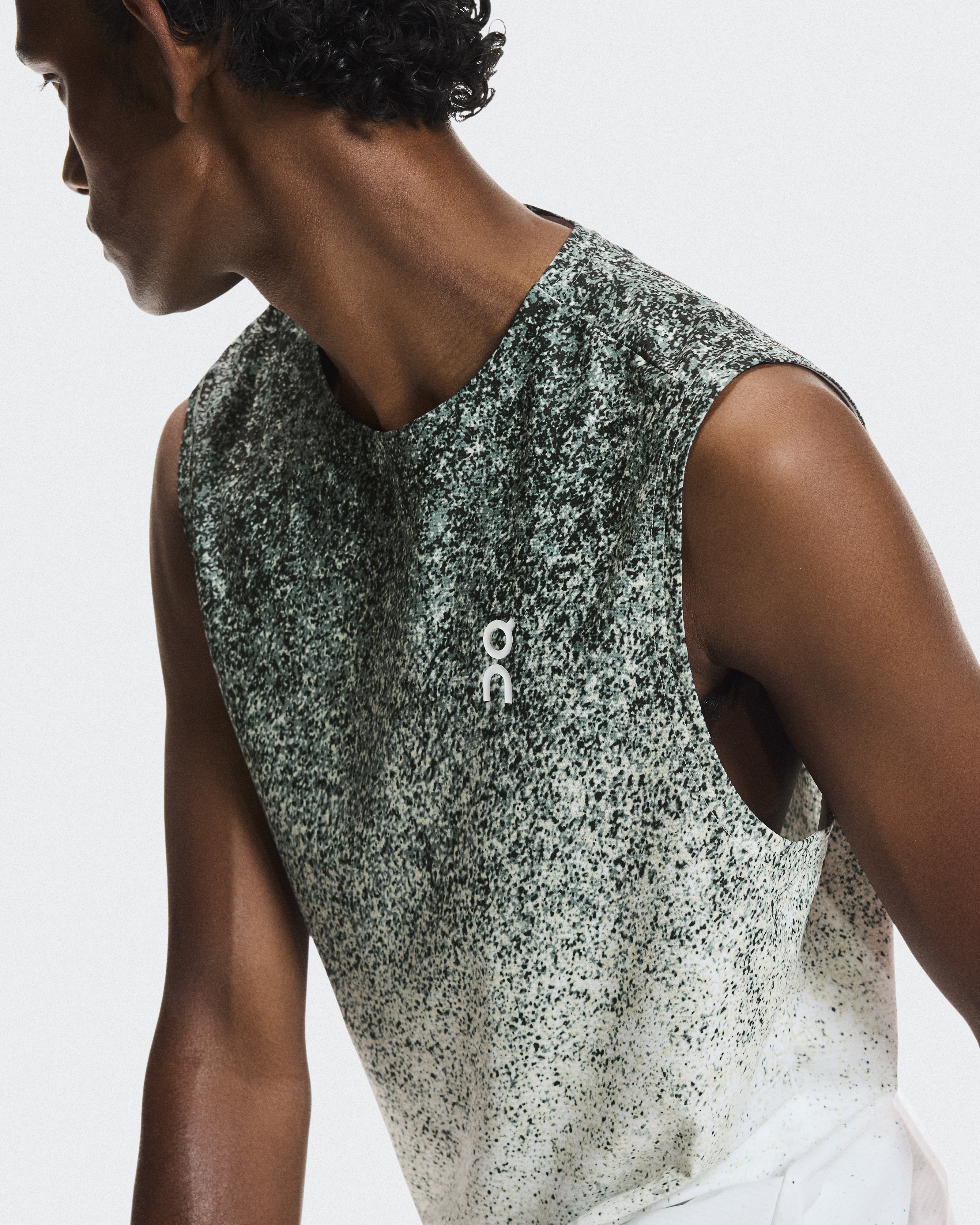 Men's Court Tank Fade | On Japan