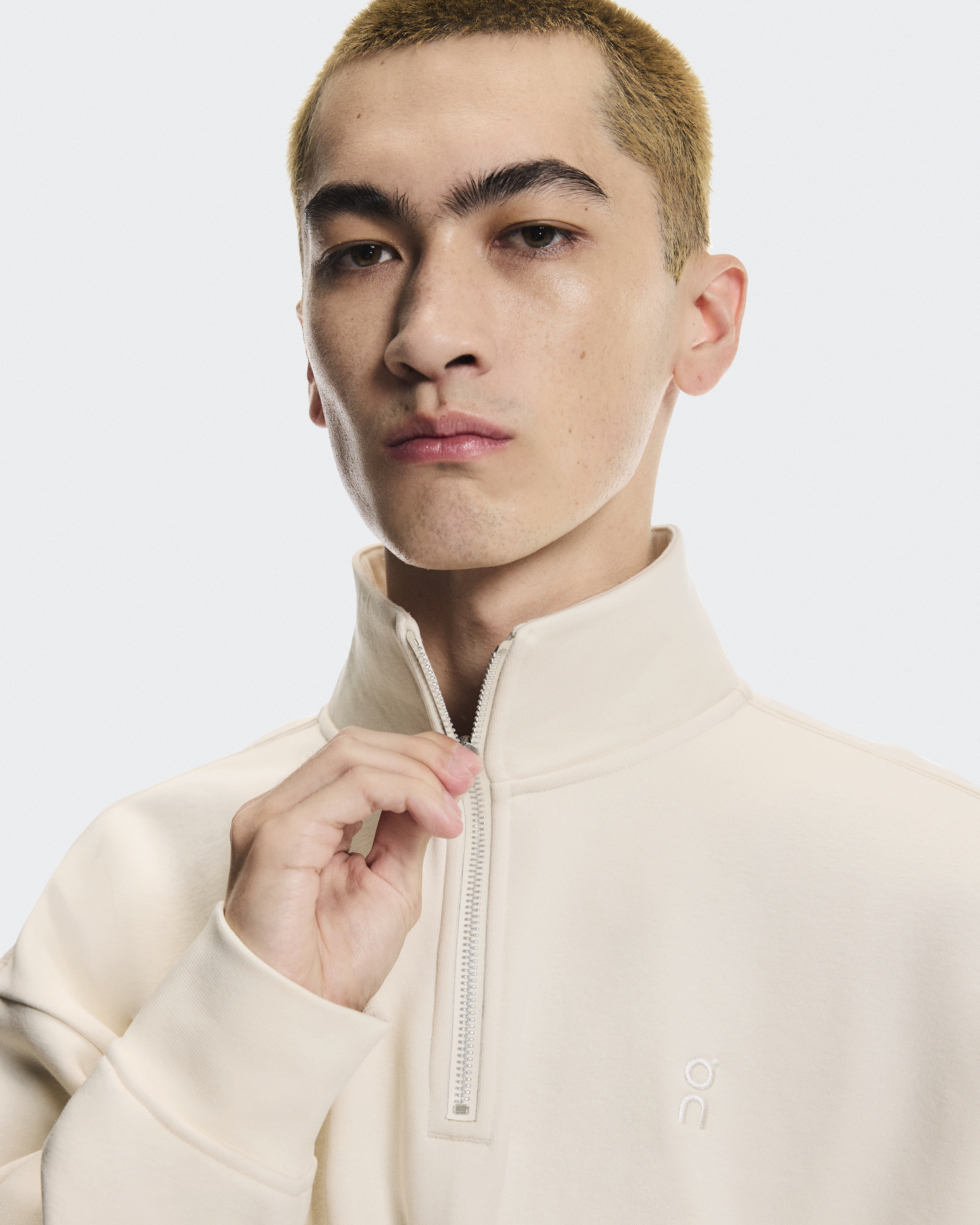 Men's Club Collective 1/4 Zip | Beige | On Japan