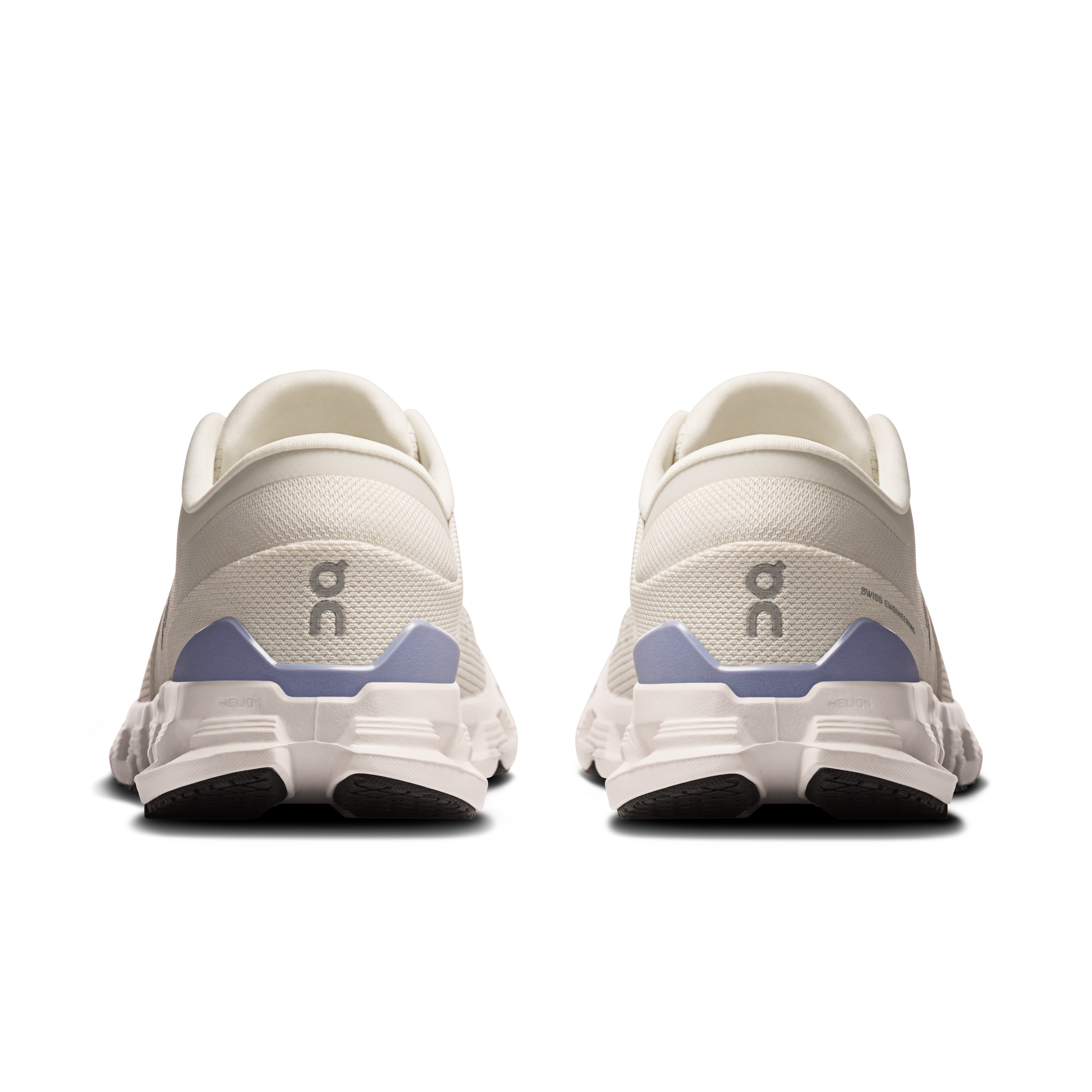 On Cloud X 4 Ivory & Nimbus Damen Training Schuhe