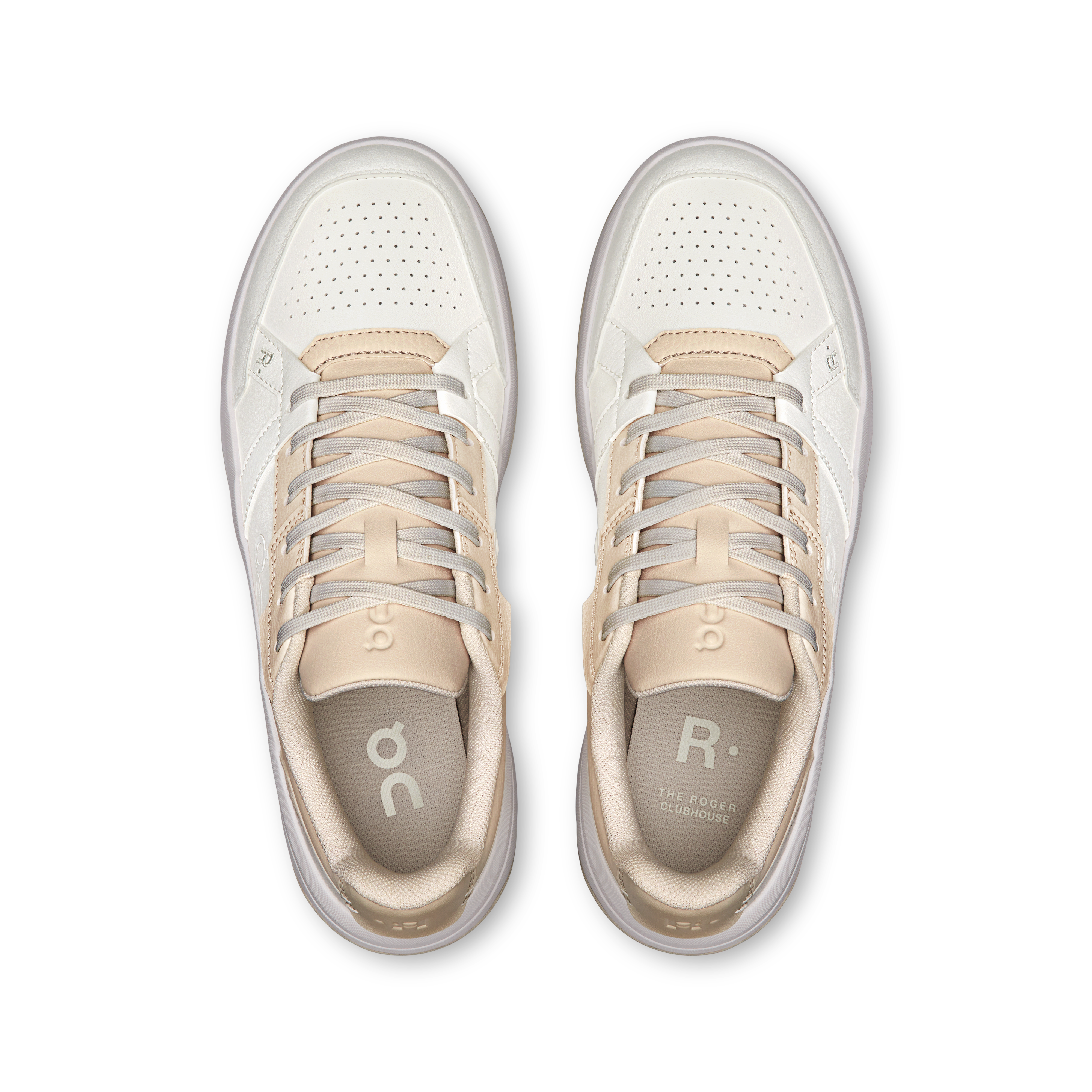 On THE ROGER Clubhouse White & Pearl Women Tennis Shoes
