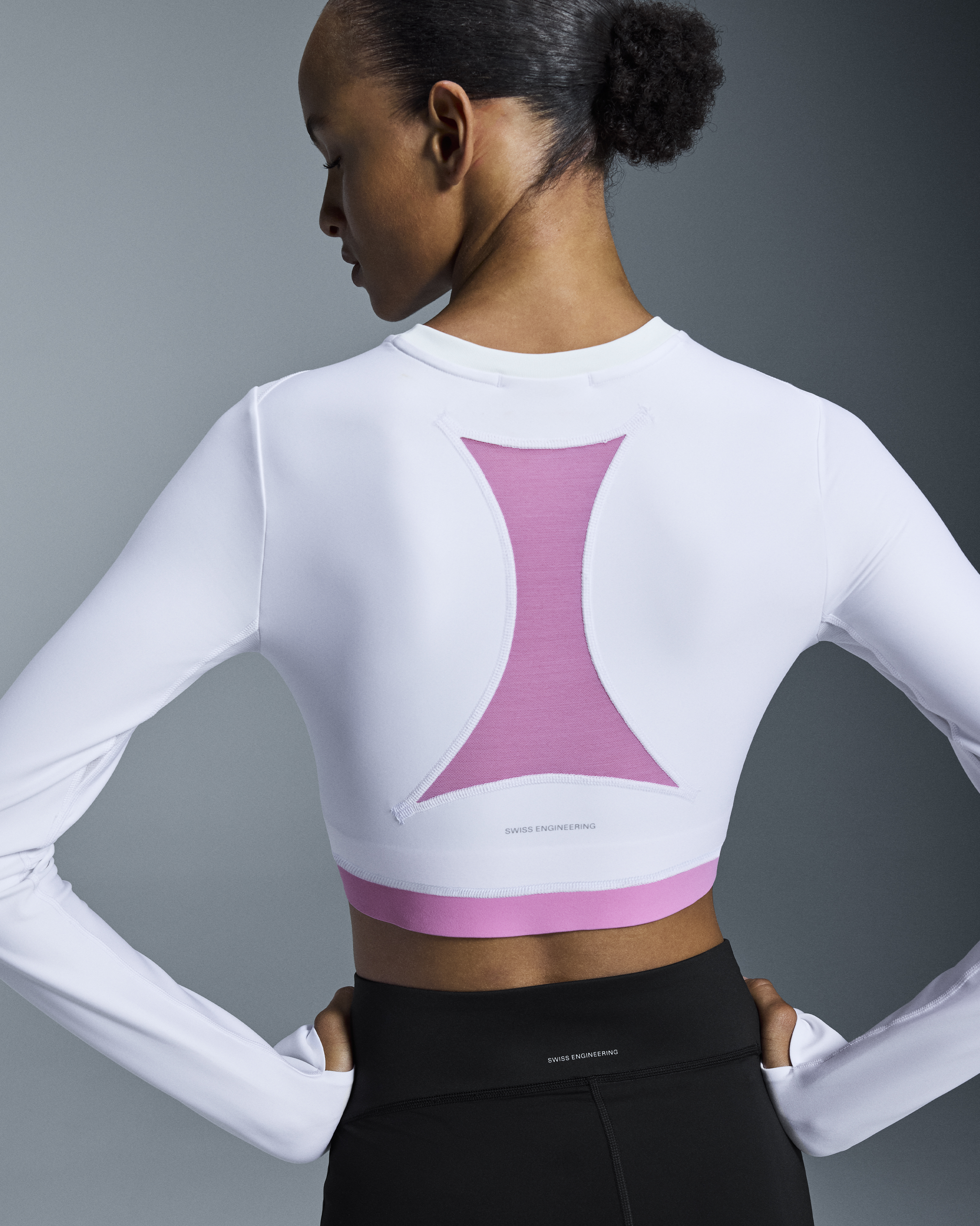 BEST BODY JAPAN 公式競技用トップス　オフホワイト　XS CATEGORY WOMAN | BEST BODY SHOP
