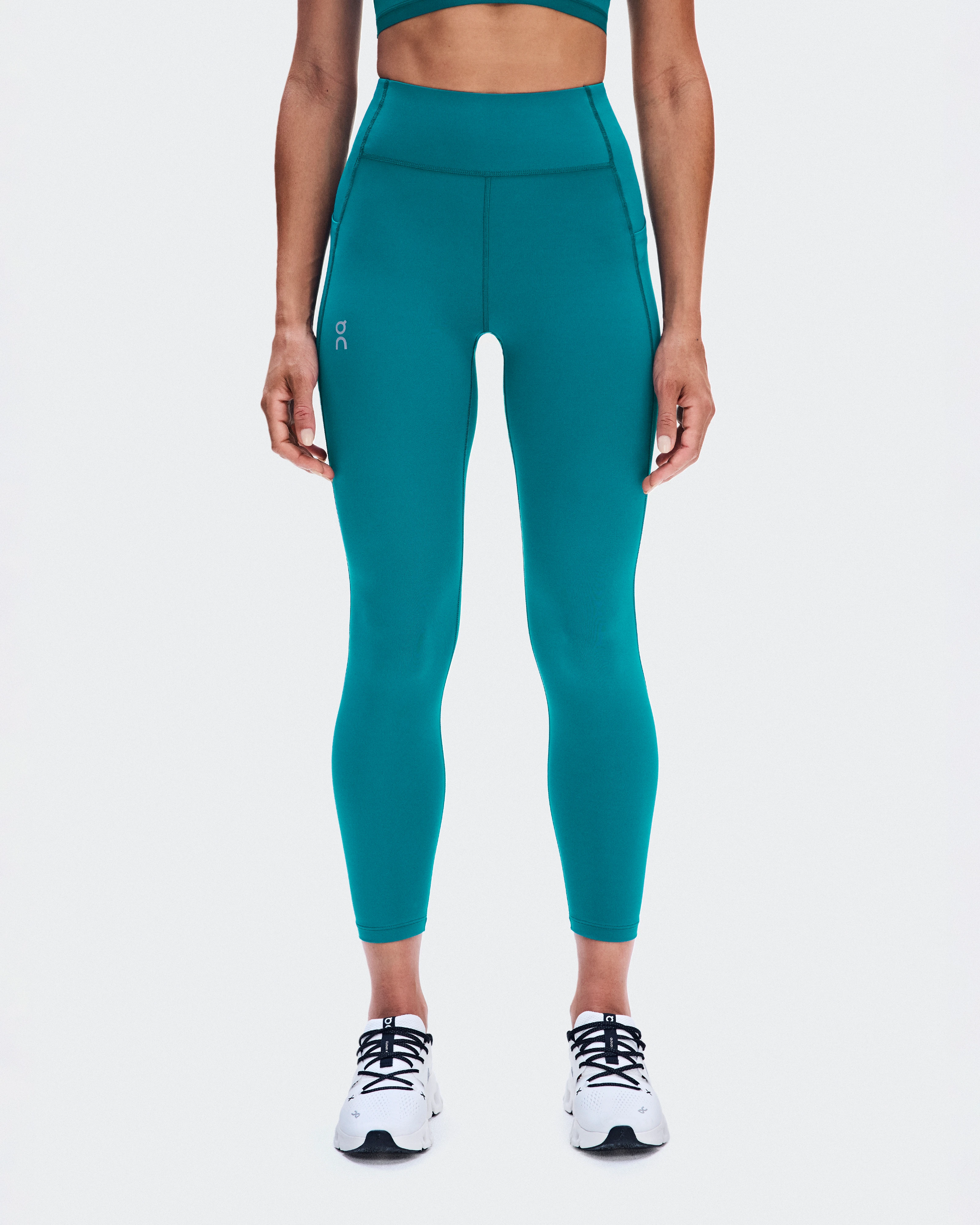 On Train Tights 7/8 Abyss Women Tights