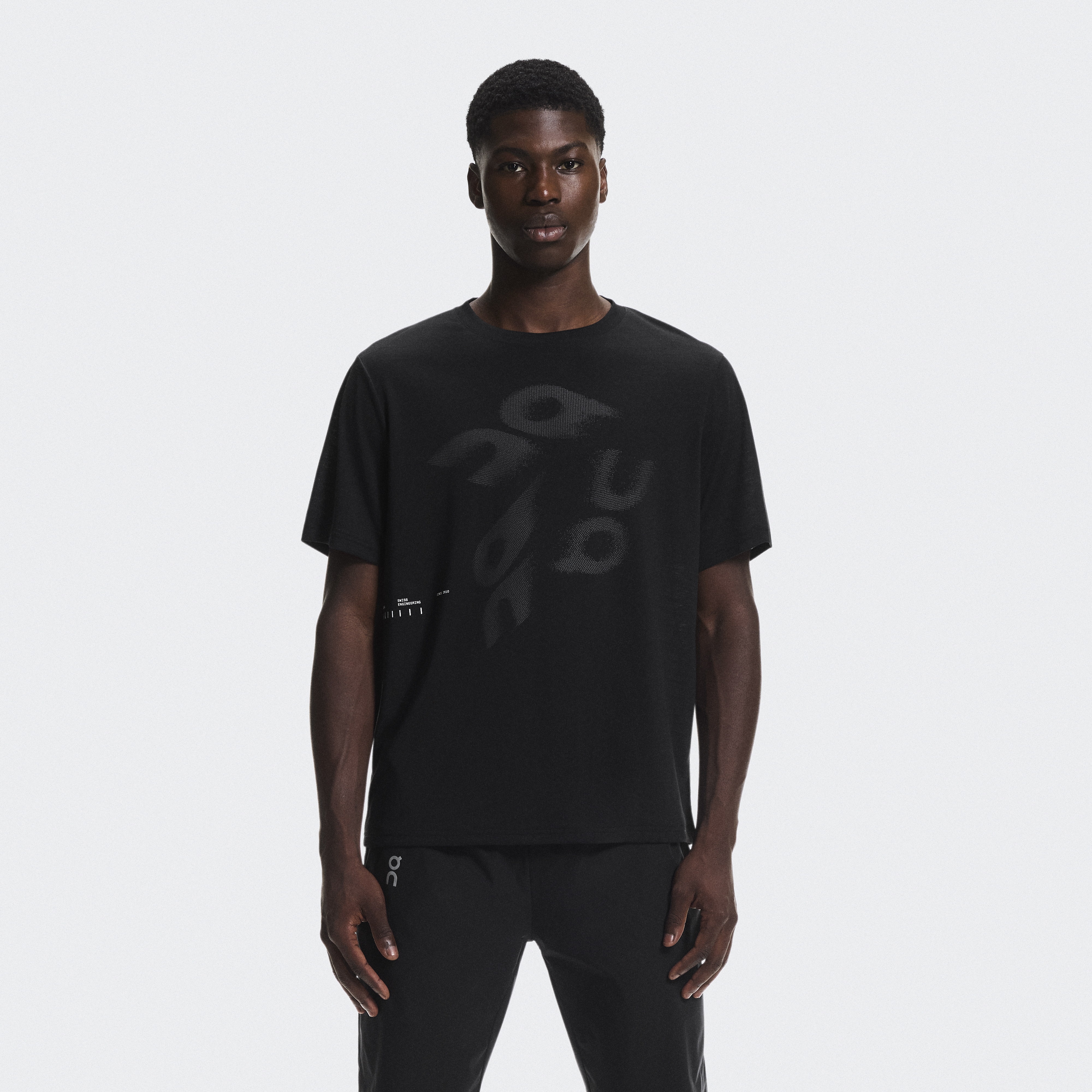 Men's Court-T | Black | On United States