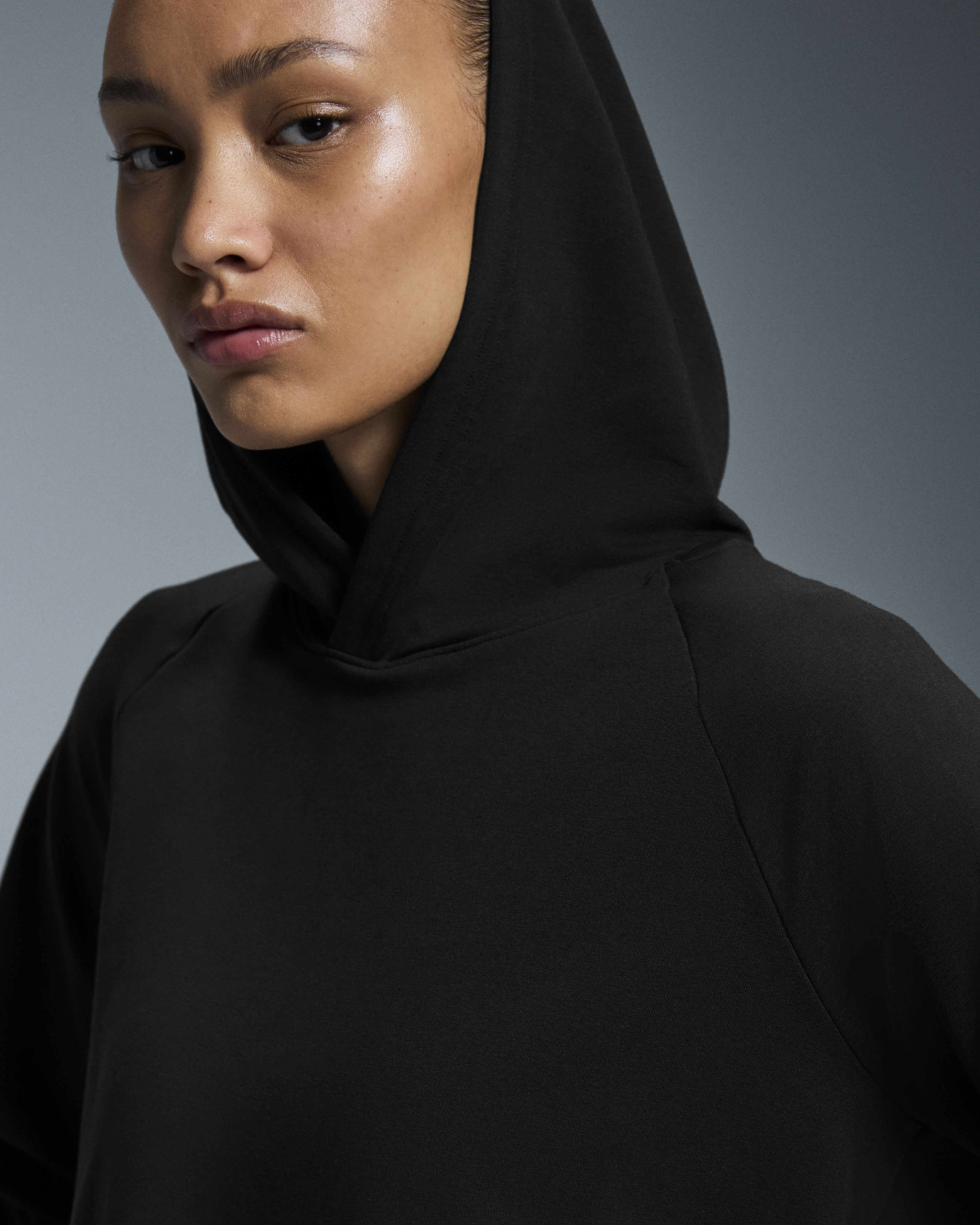 Women's Studio Hoodie | Black | On United States