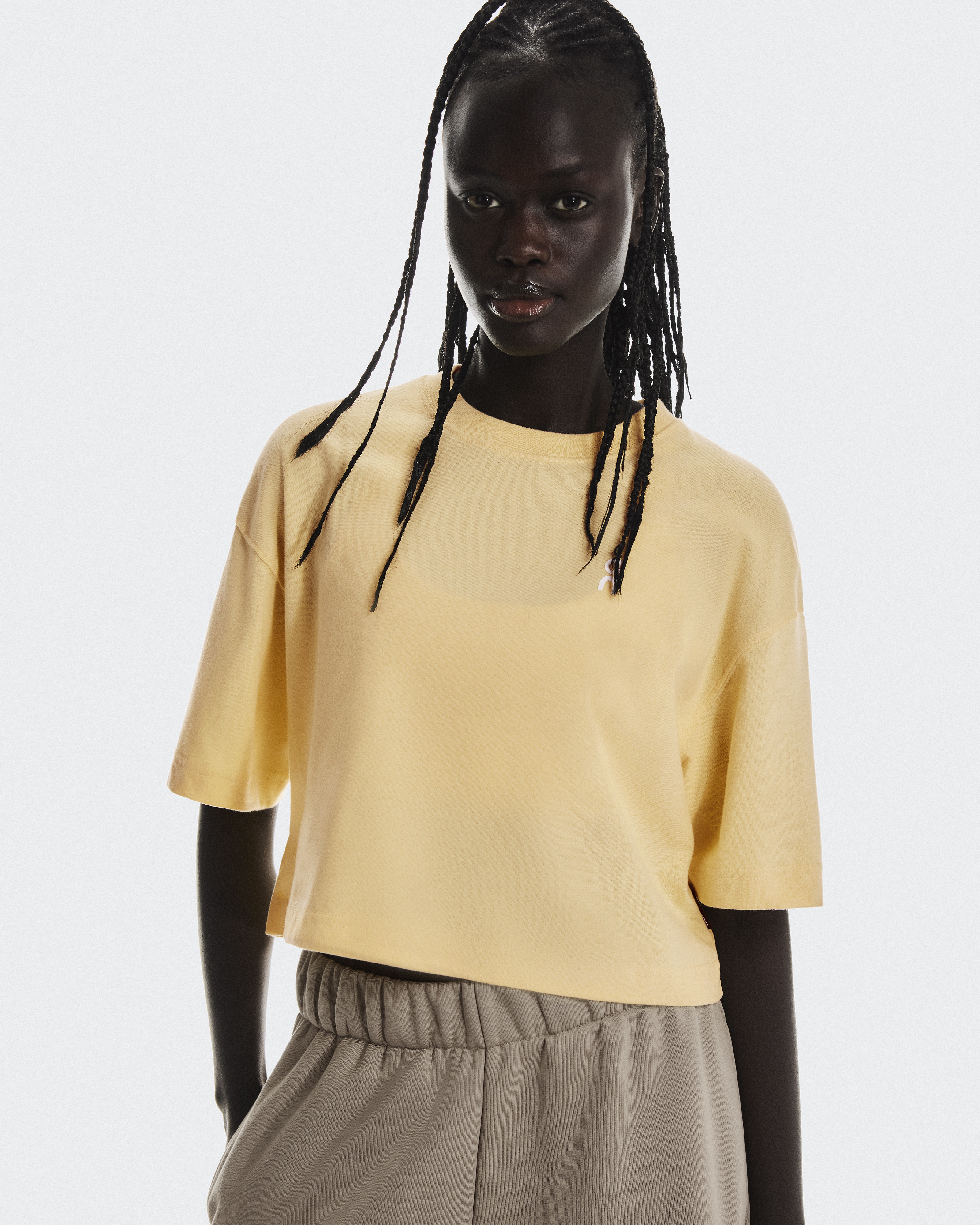 Women's Club Boxy-T | Yellow | On United States