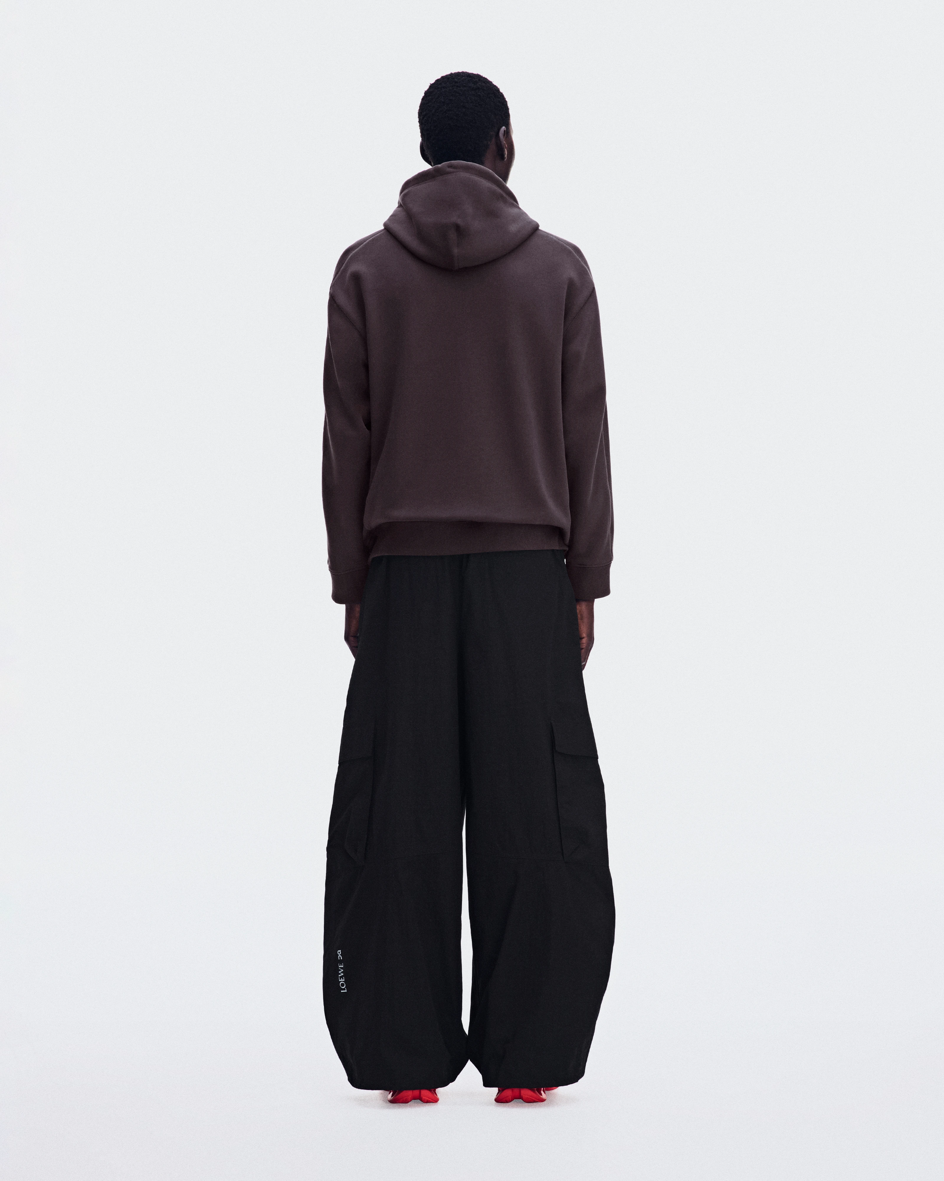 On Pleated Cargo Trousers LOEWE Black Men