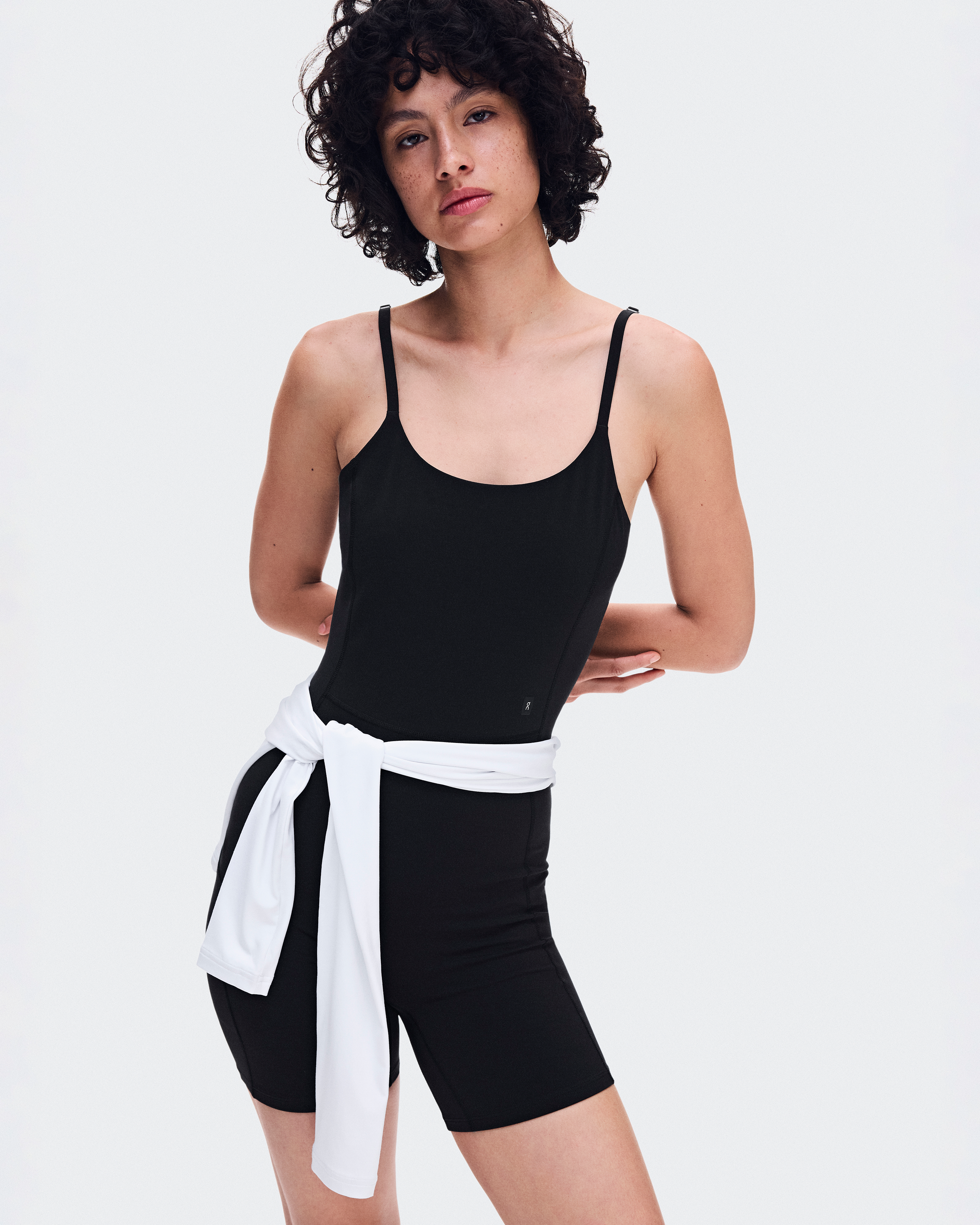 Studio Bodysuitنحيف / أسود / L