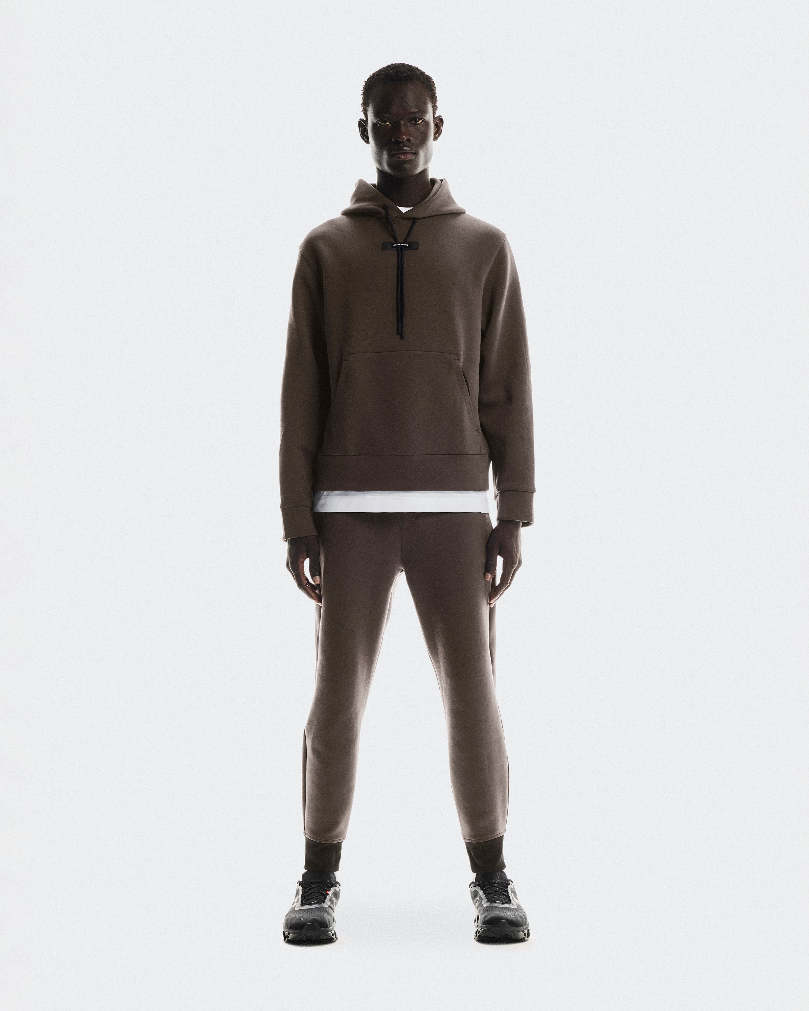 On Focus Tech Sweatpants Pebble メンズ パンツ