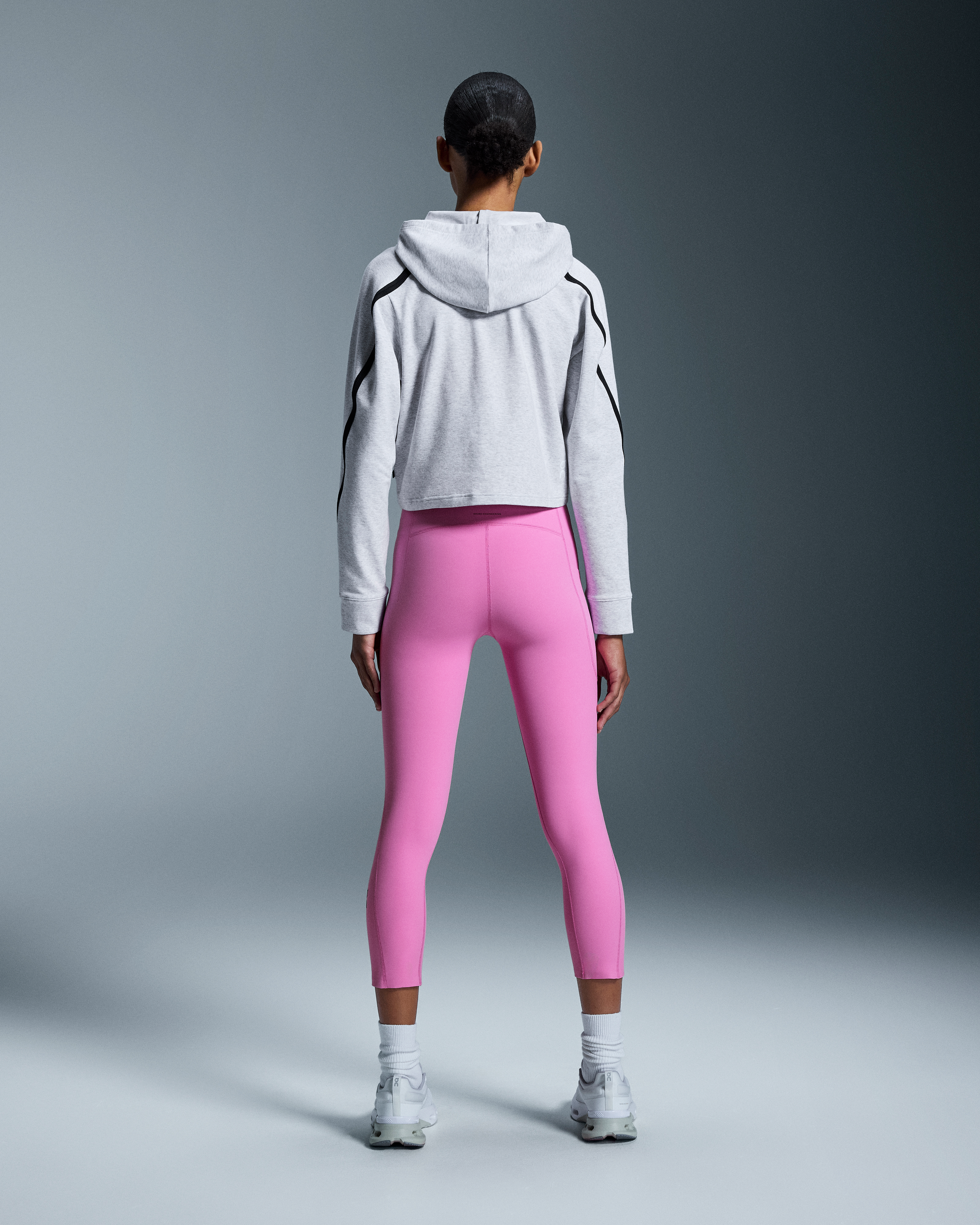 Studio HoodieWomen / Crater / L