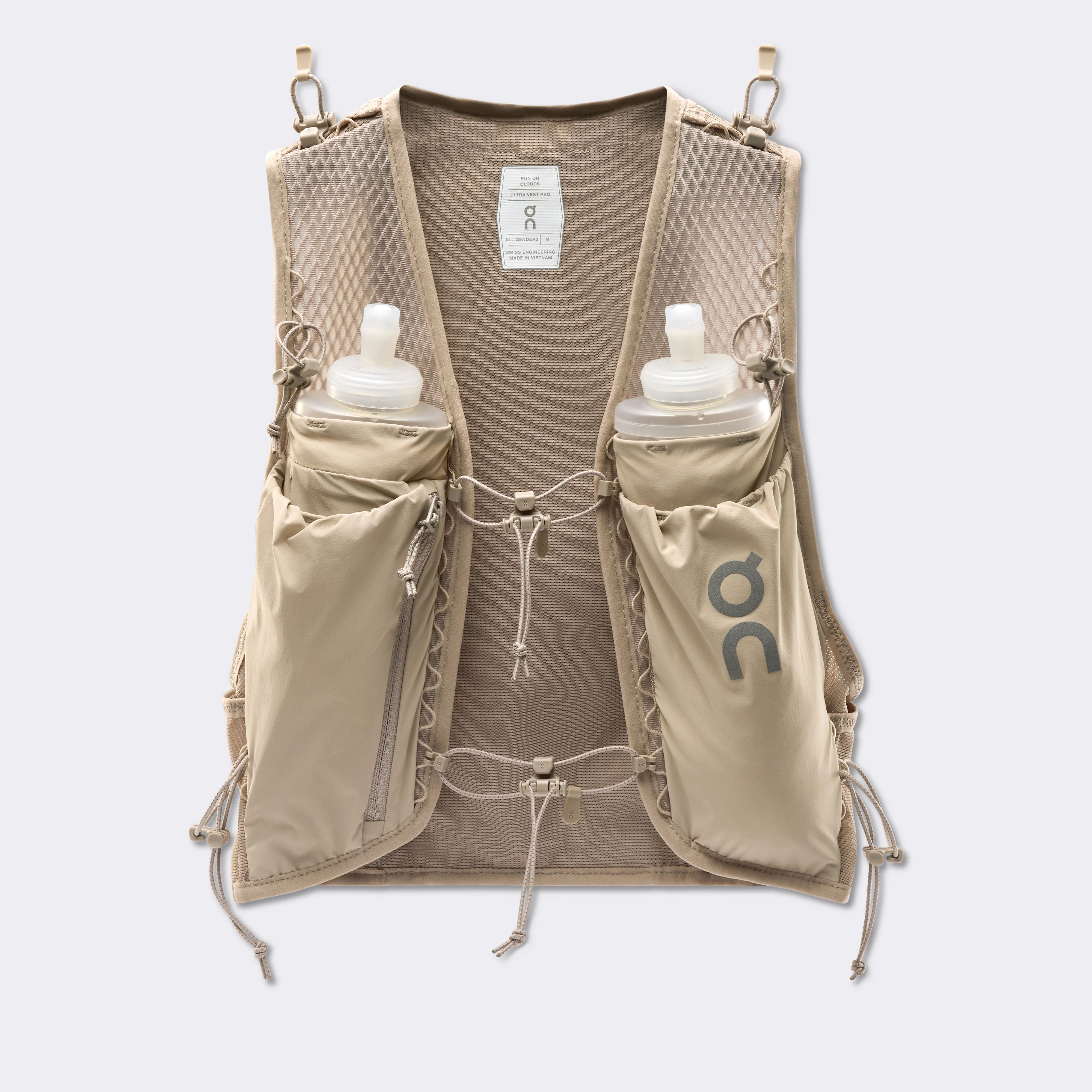 On Ultra Vest Pro Grey Unisex Unisex – Trail running, two soft flasks, updated fit Vests