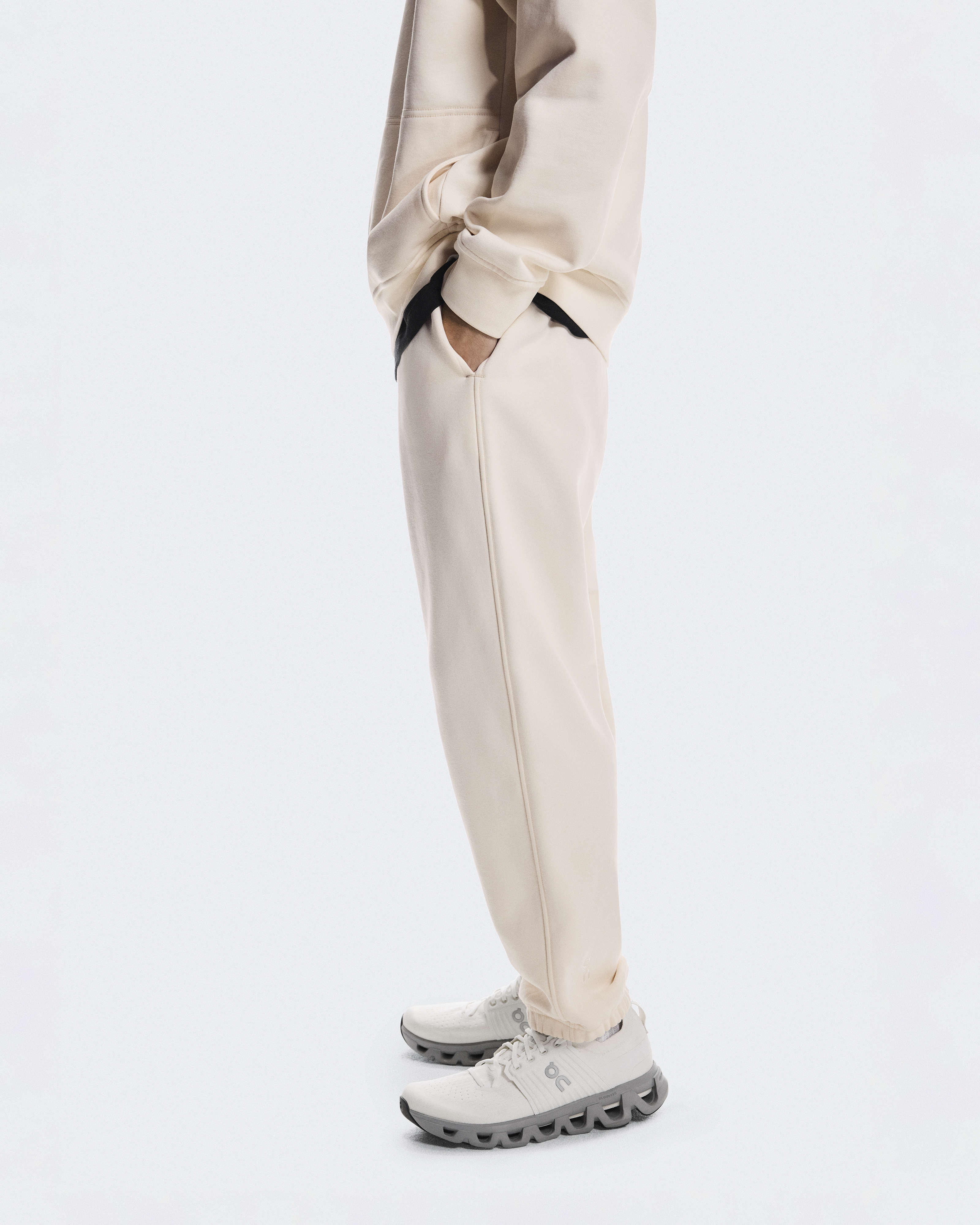 メンズ Club Collective Pants | ベージュ | On 日本