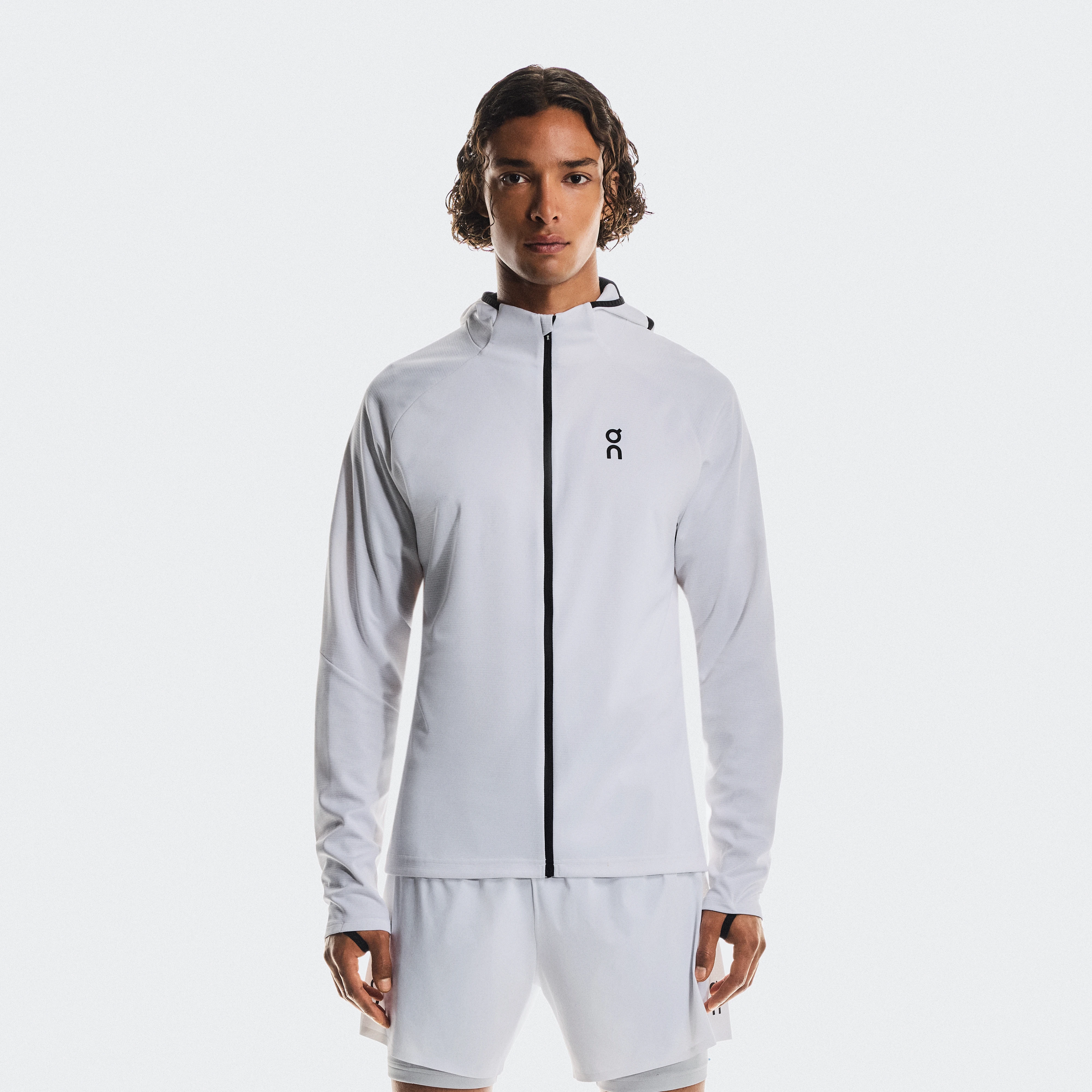 On Climate Zip Hoodie White Men Men – Cold weather runs, balaclava feature, insulating Hoodies and sweatshirts