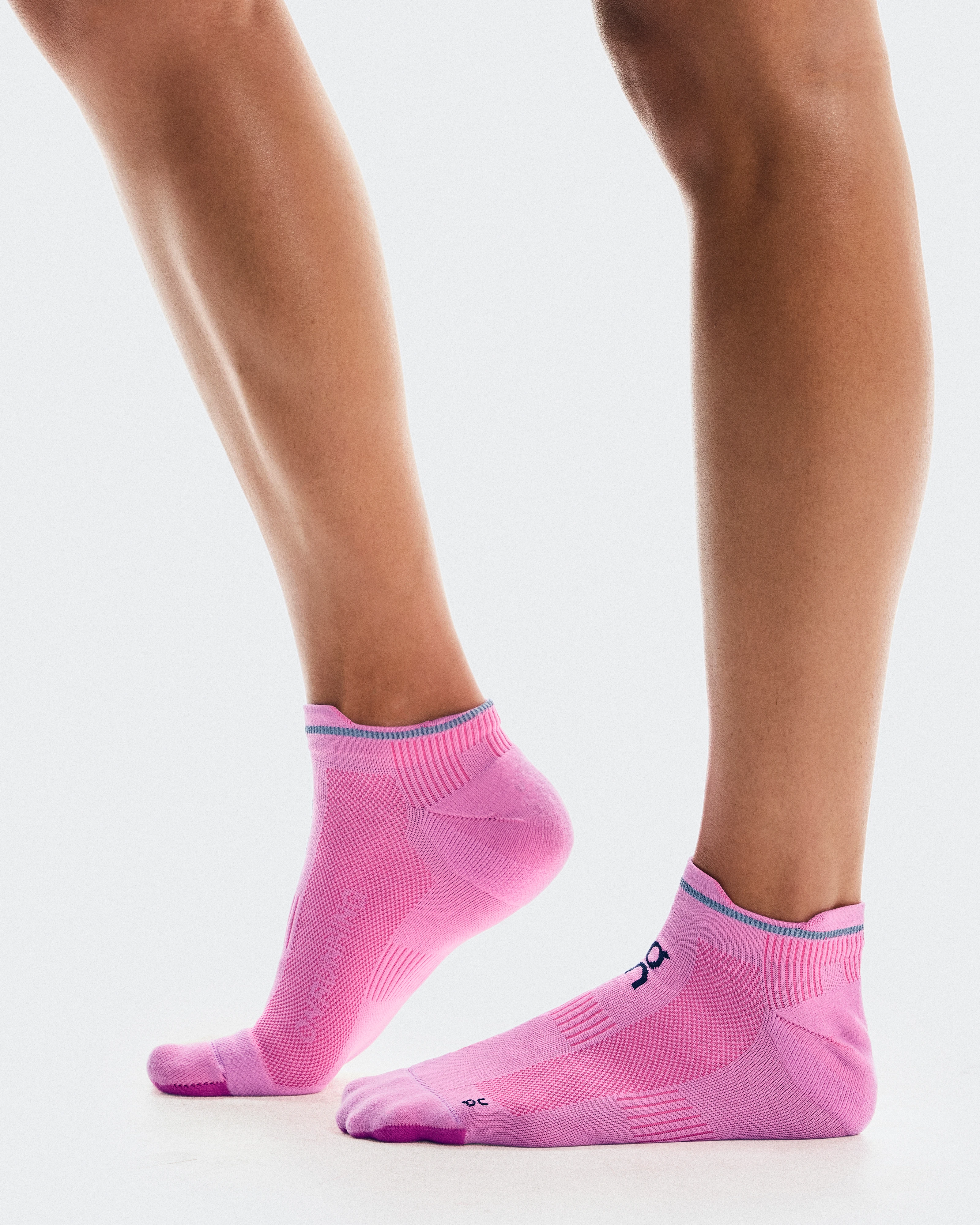 On Elite Run Sock Low Raspberry & Pink Unisex Socks