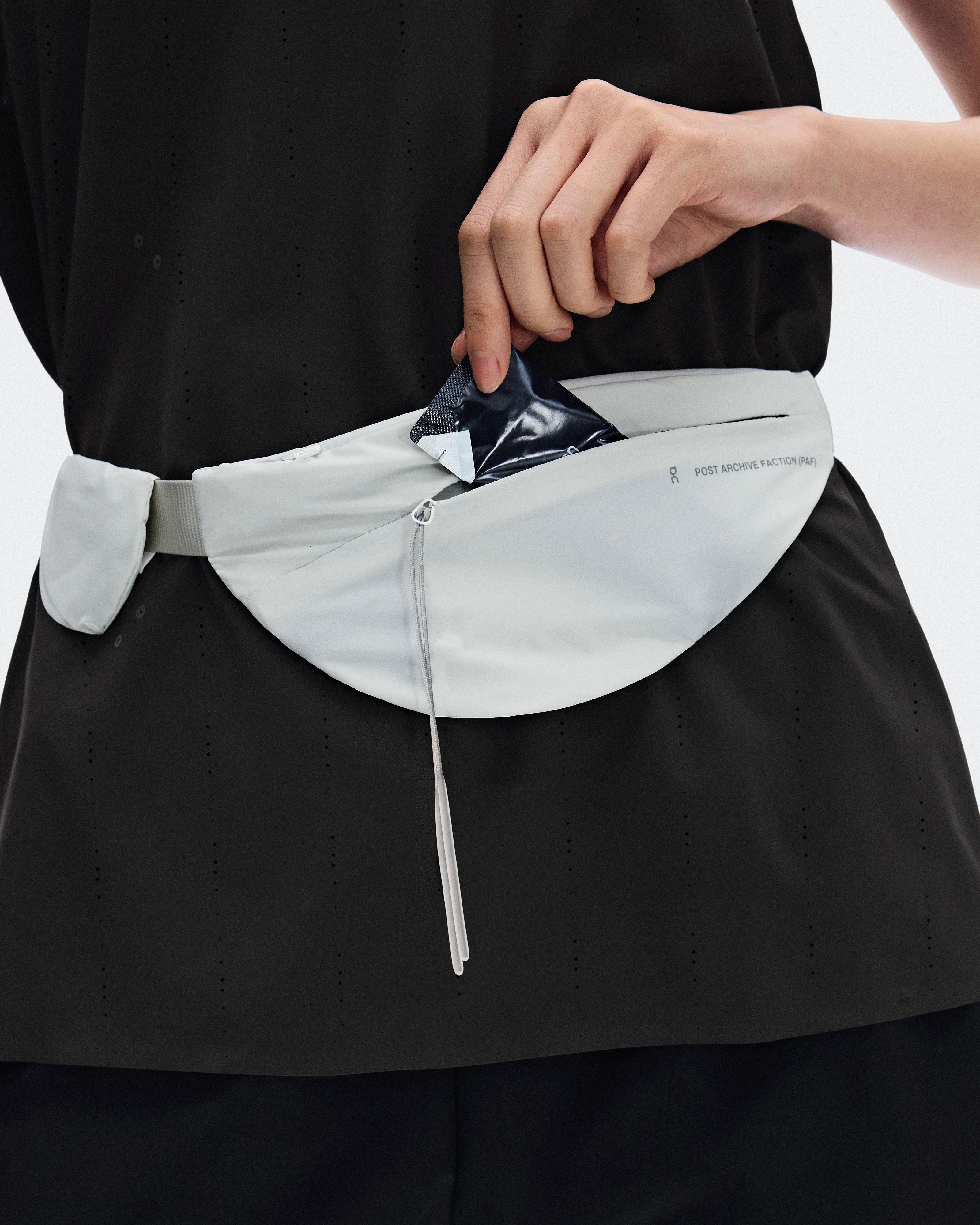 On Run Belt PAF Ice Unisex Belts