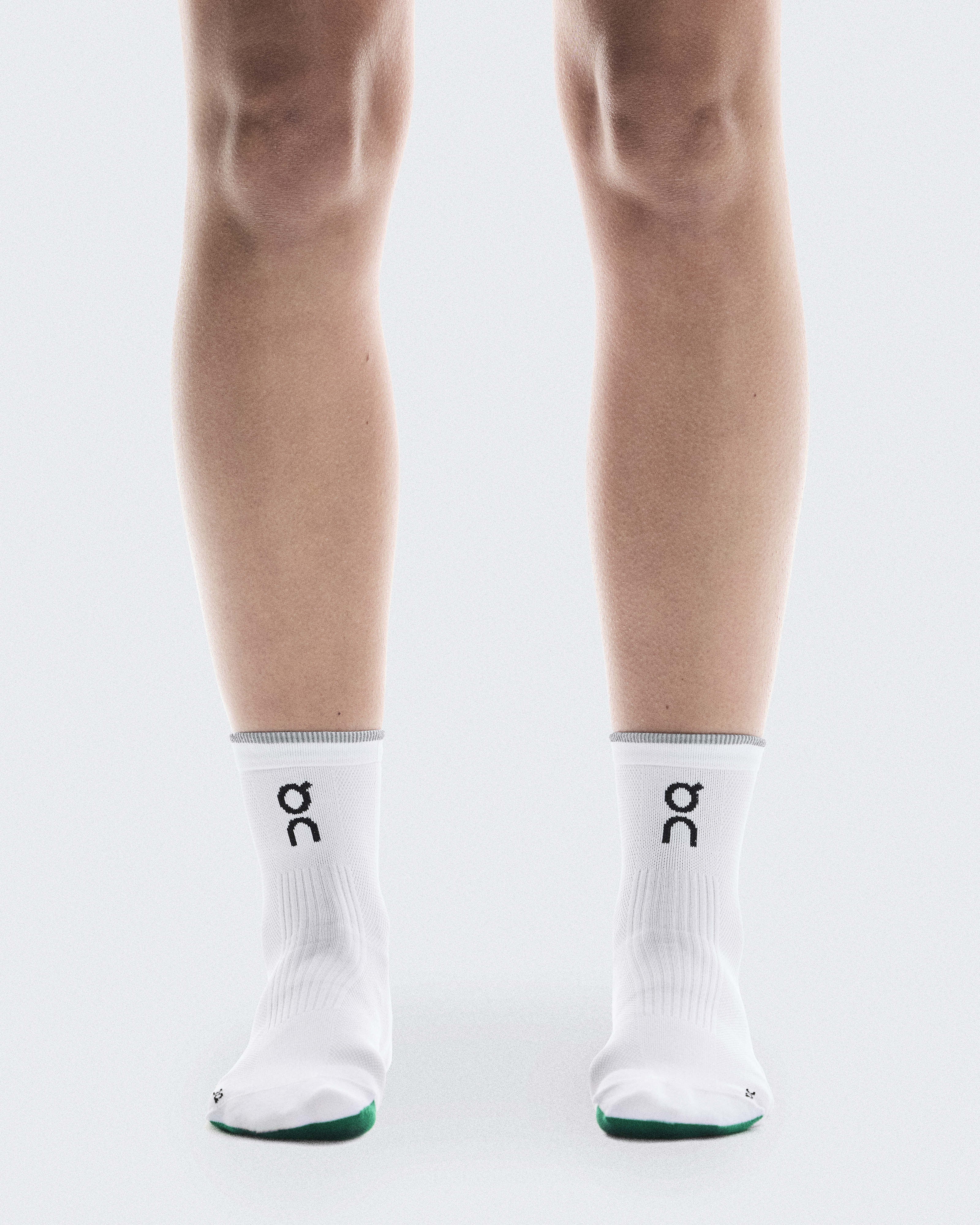 Elite Run Sock Mid | ホワイト & ベージュ | On 日本