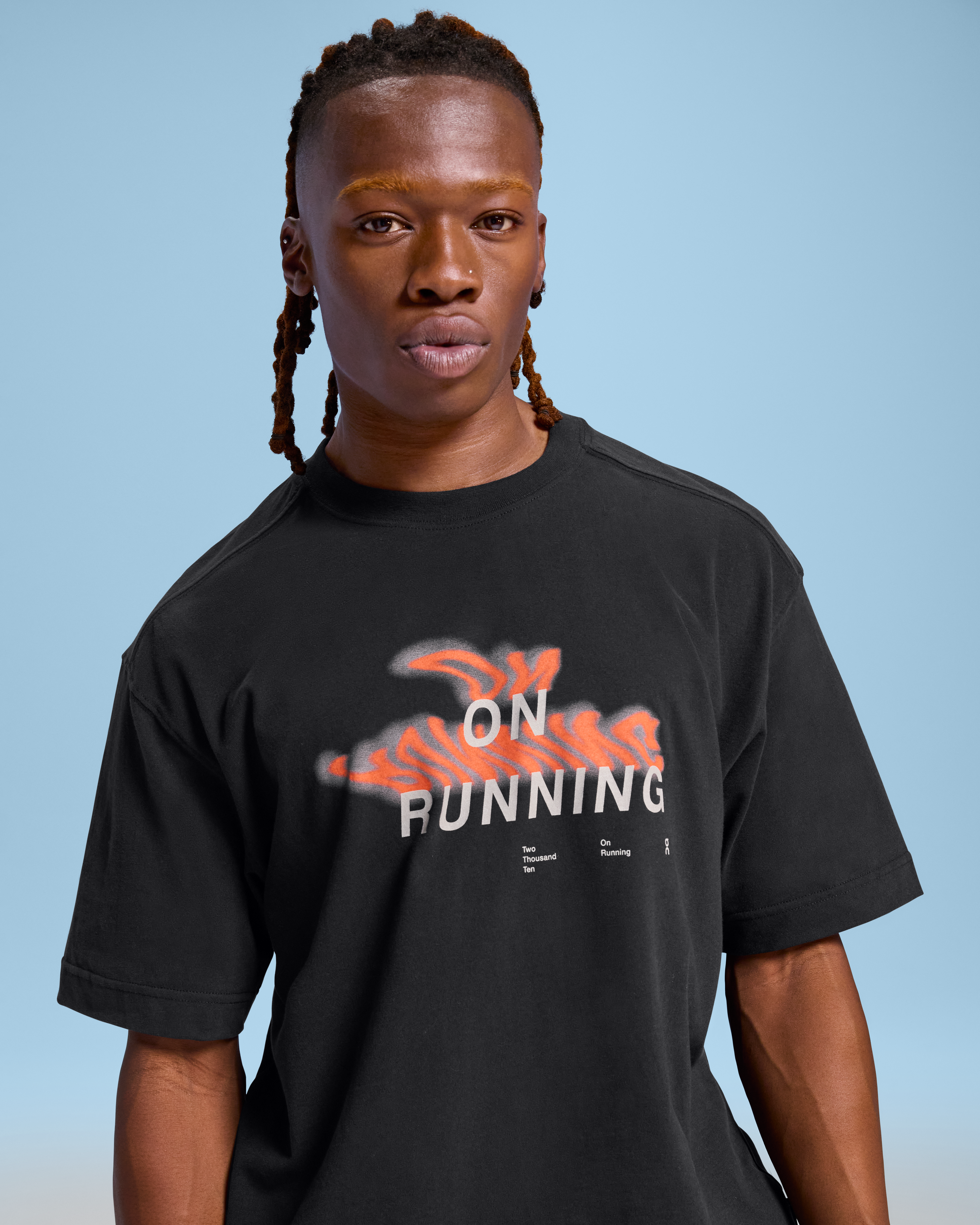 On Club-T Flow Black Men Tops and t-shirts