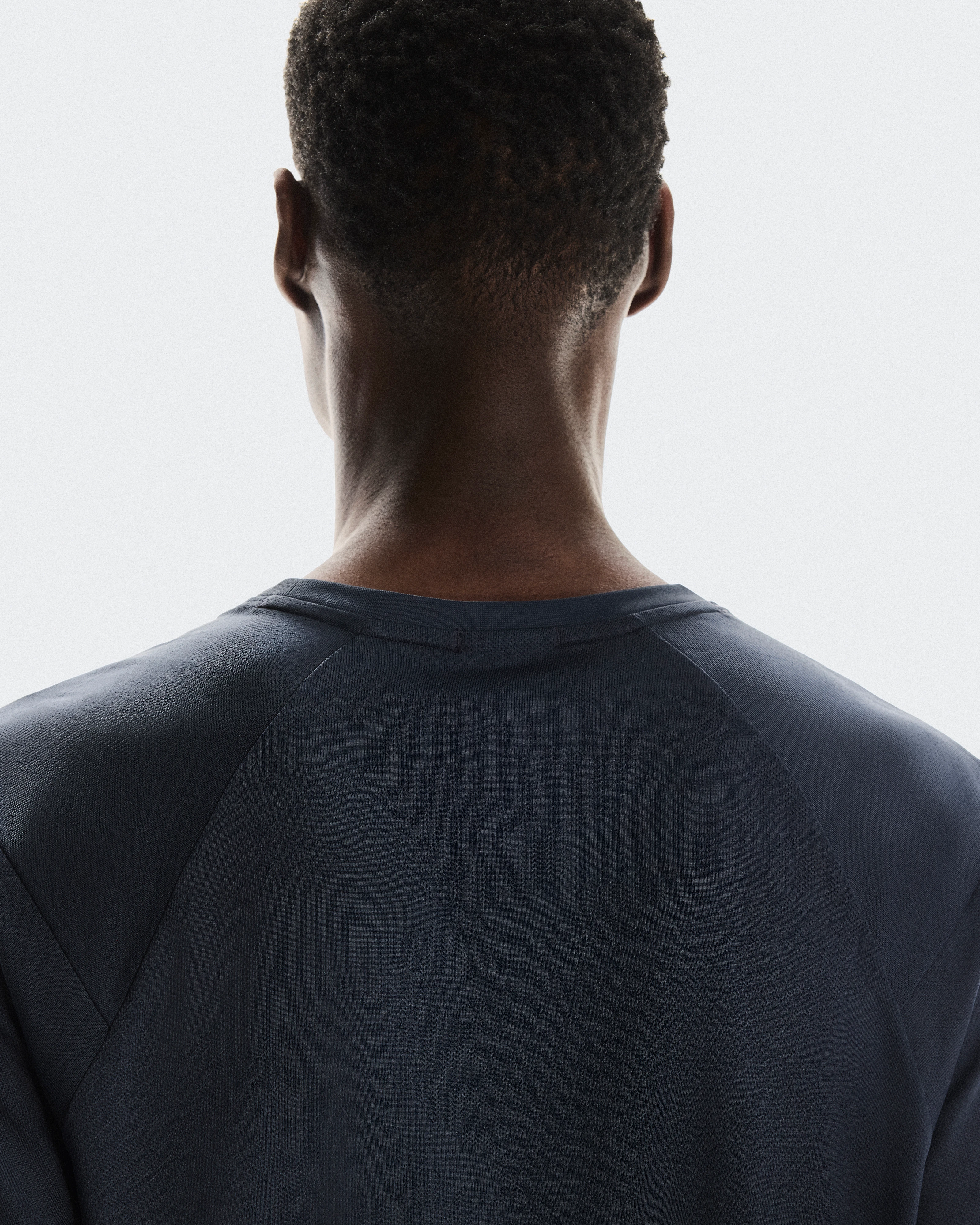 On Trail-T Navy Men Tops and t-shirts