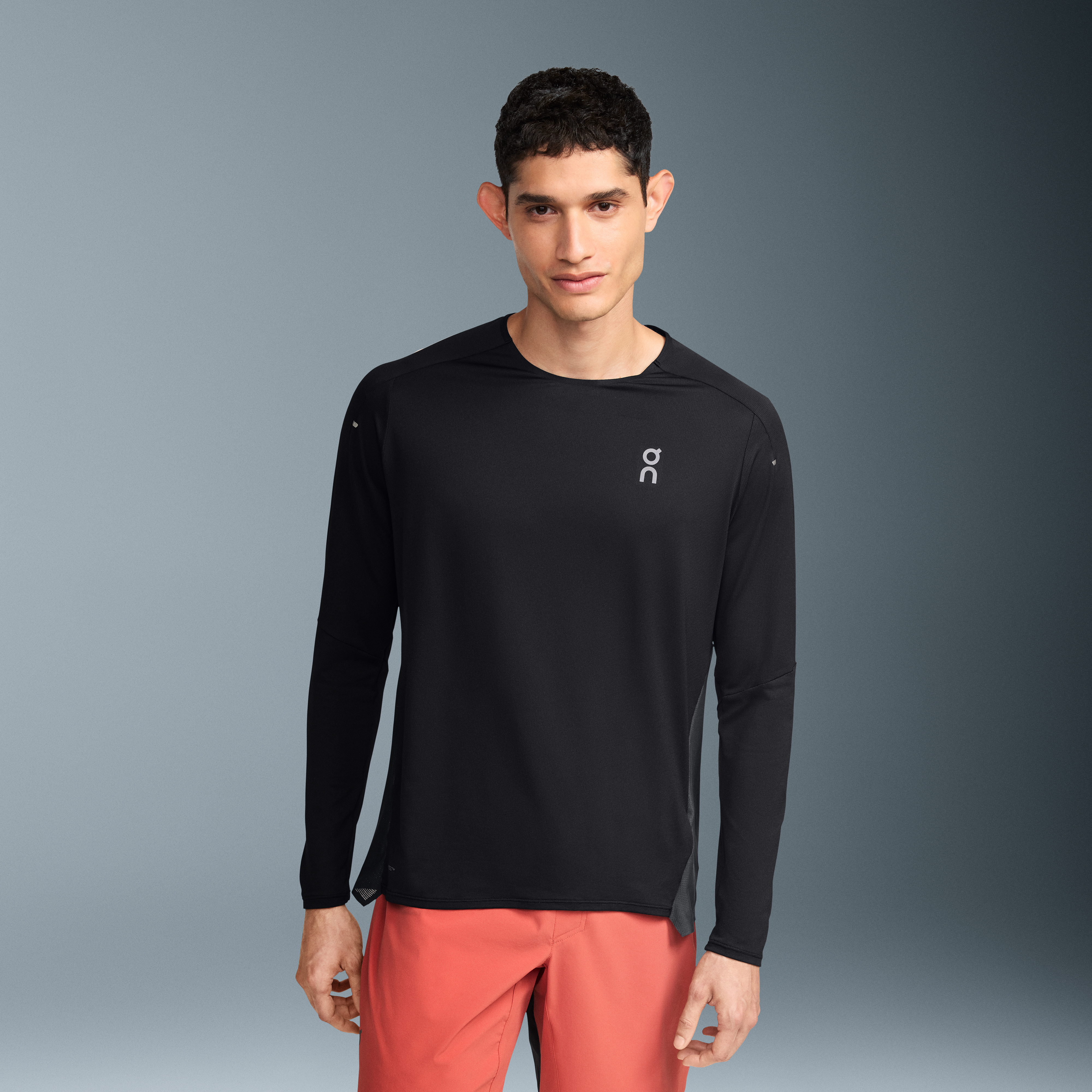 Performance Long-T Long-Sleeve Shirt in Black/Eclipse