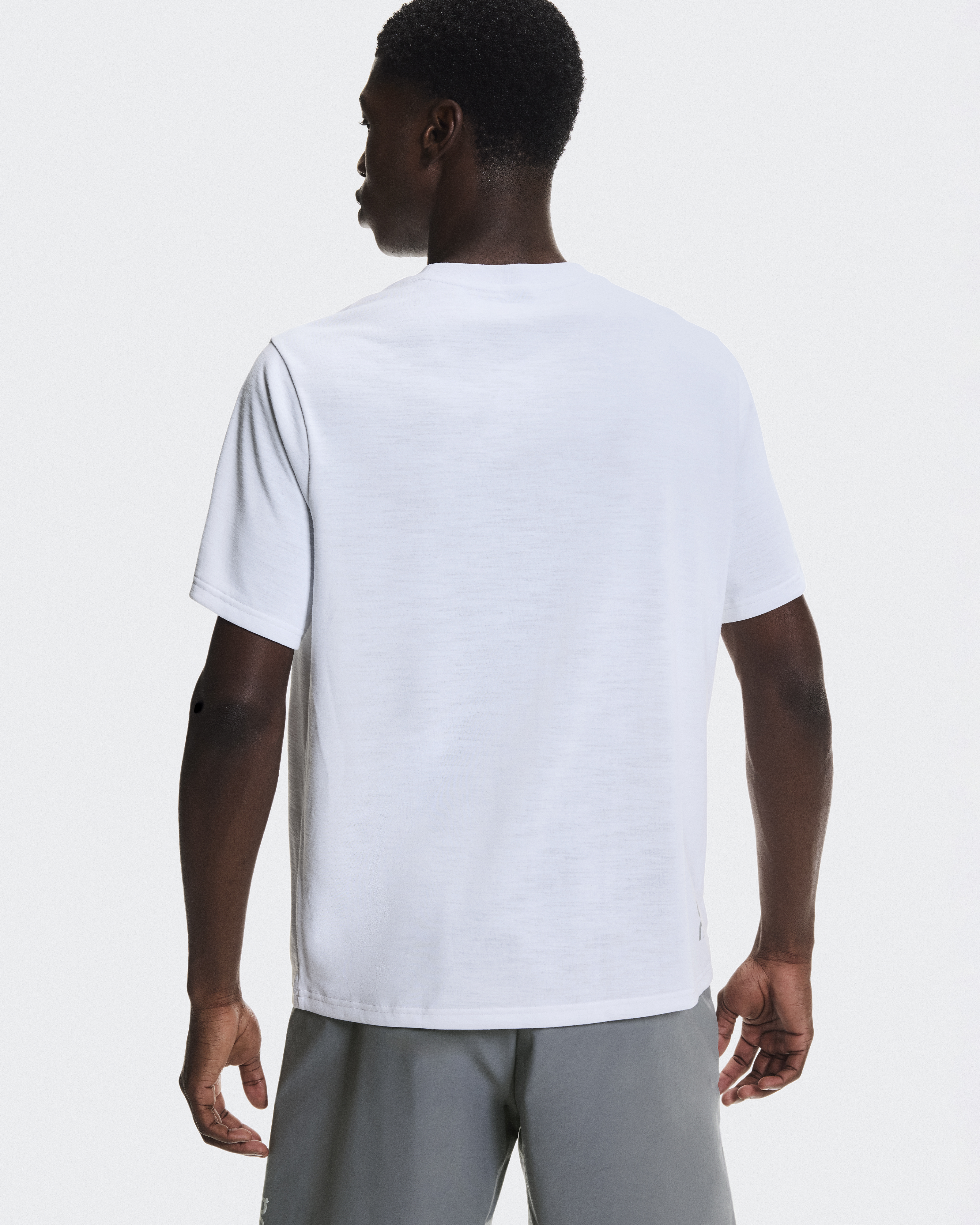 Men's On Run-T | White | On Switzerland