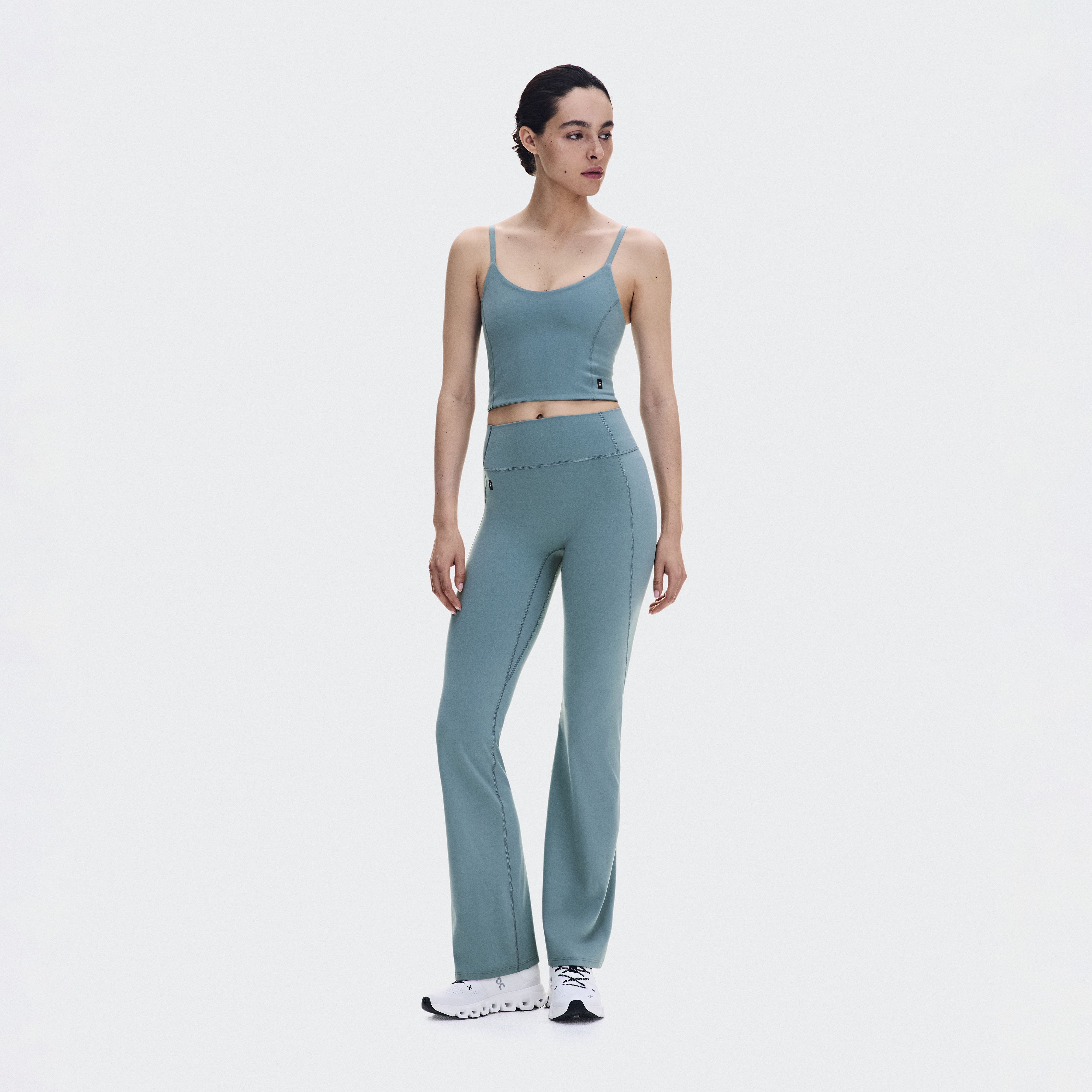 Studio Flared Pants 32" in Agave