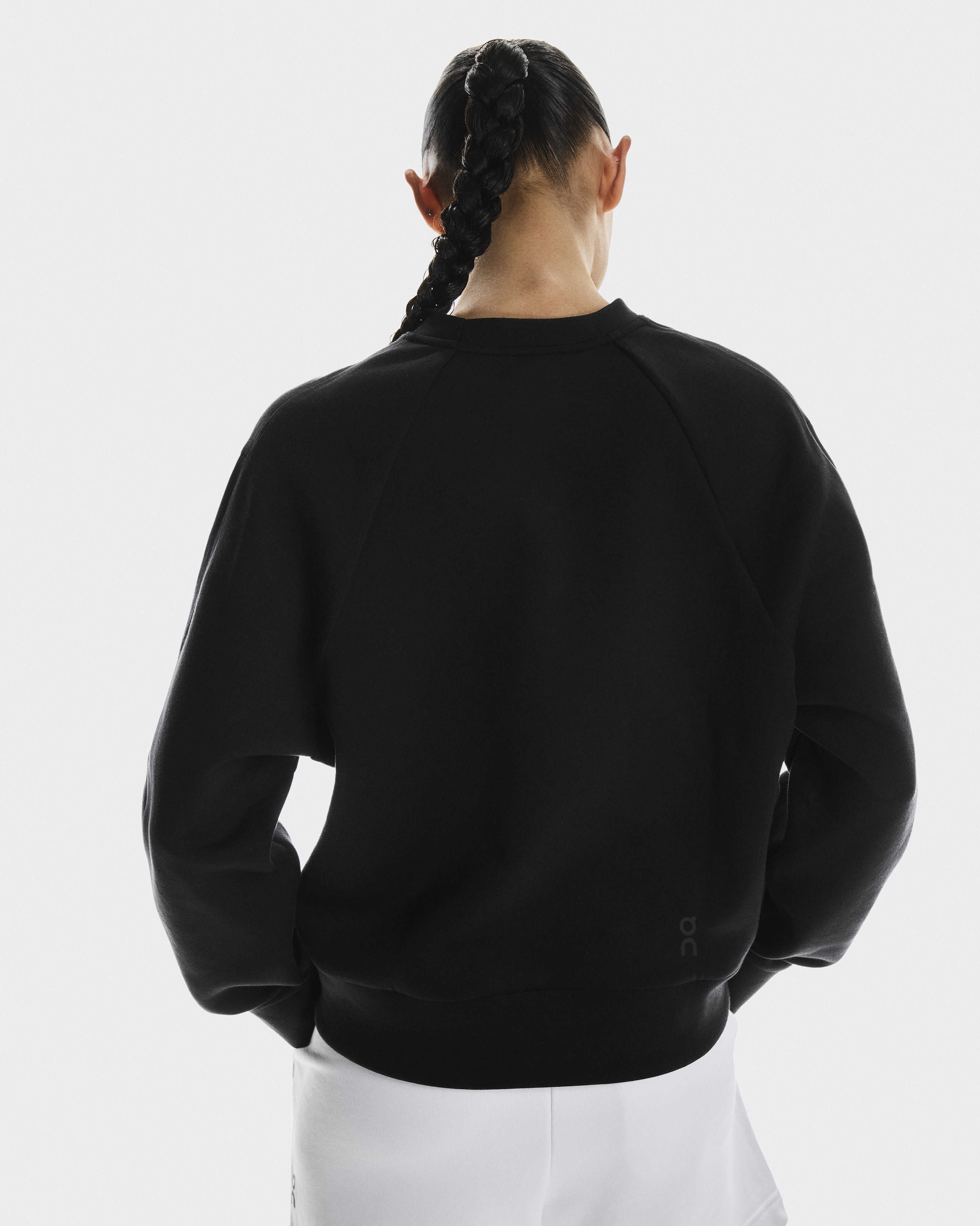 Women's Focus Tech Crew | Black | On United States