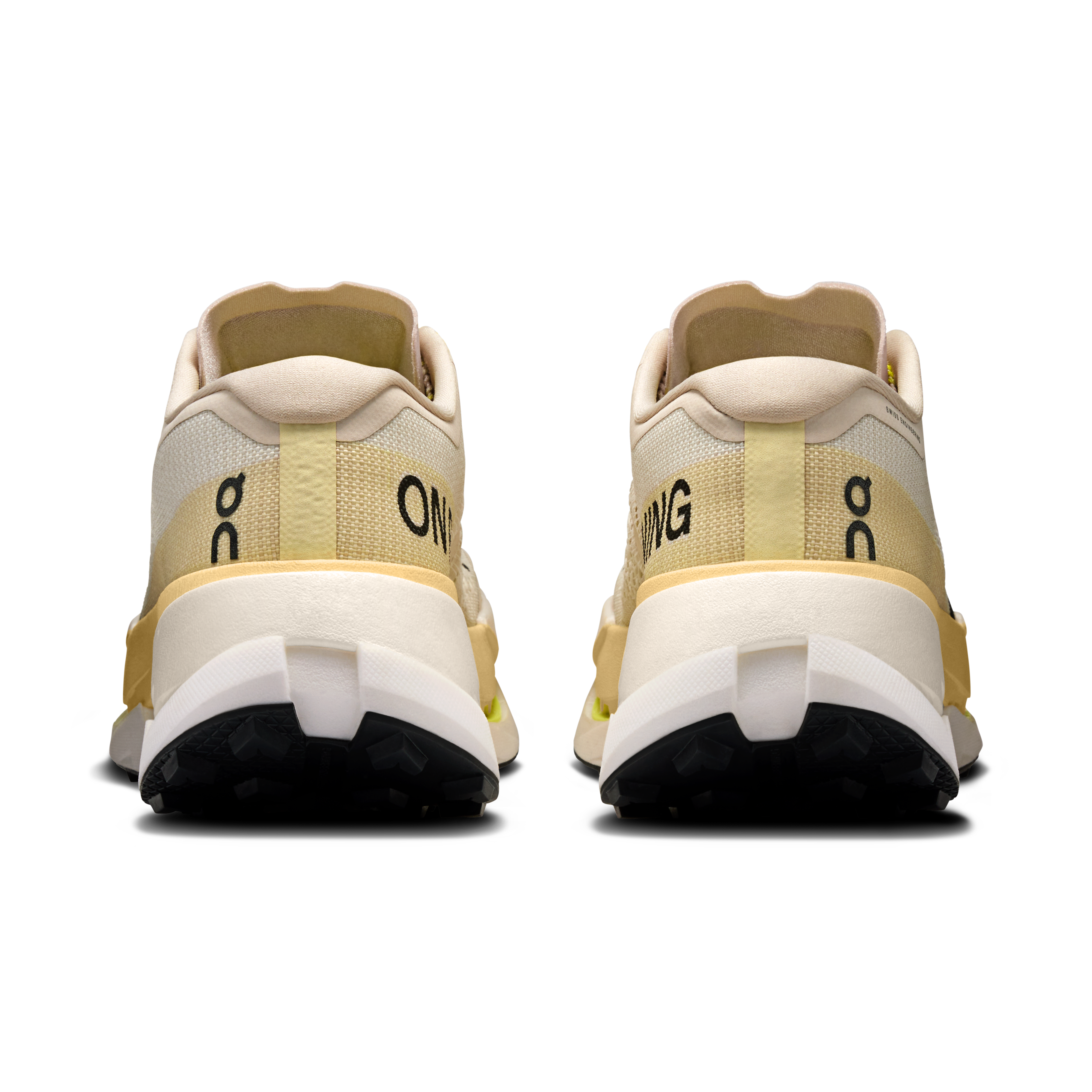 Cloudultra ProWomen / Pearl | Lychee / 40.5