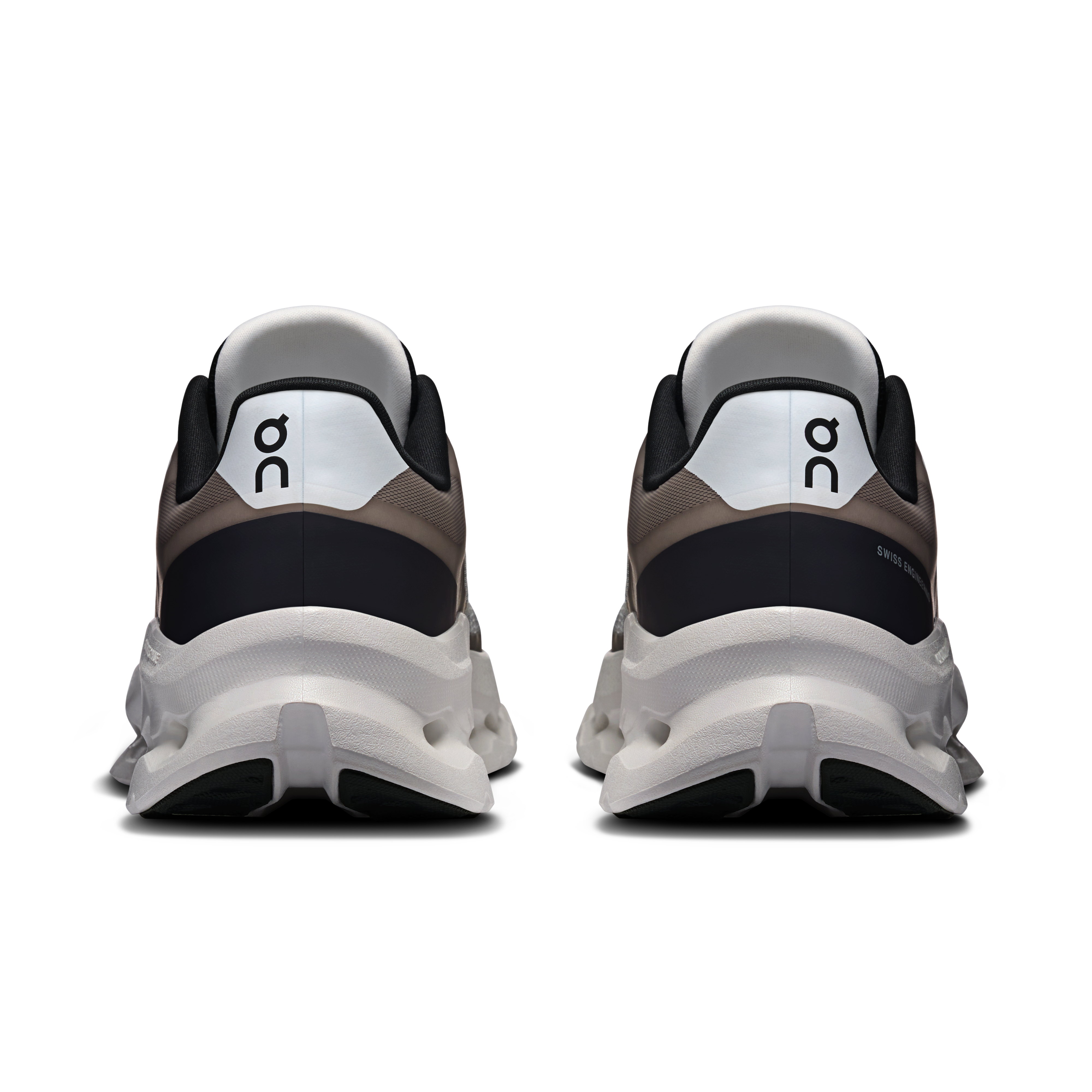 On Cloudtilt Remix Black & Ivory Feminino Vida ativa Tênis