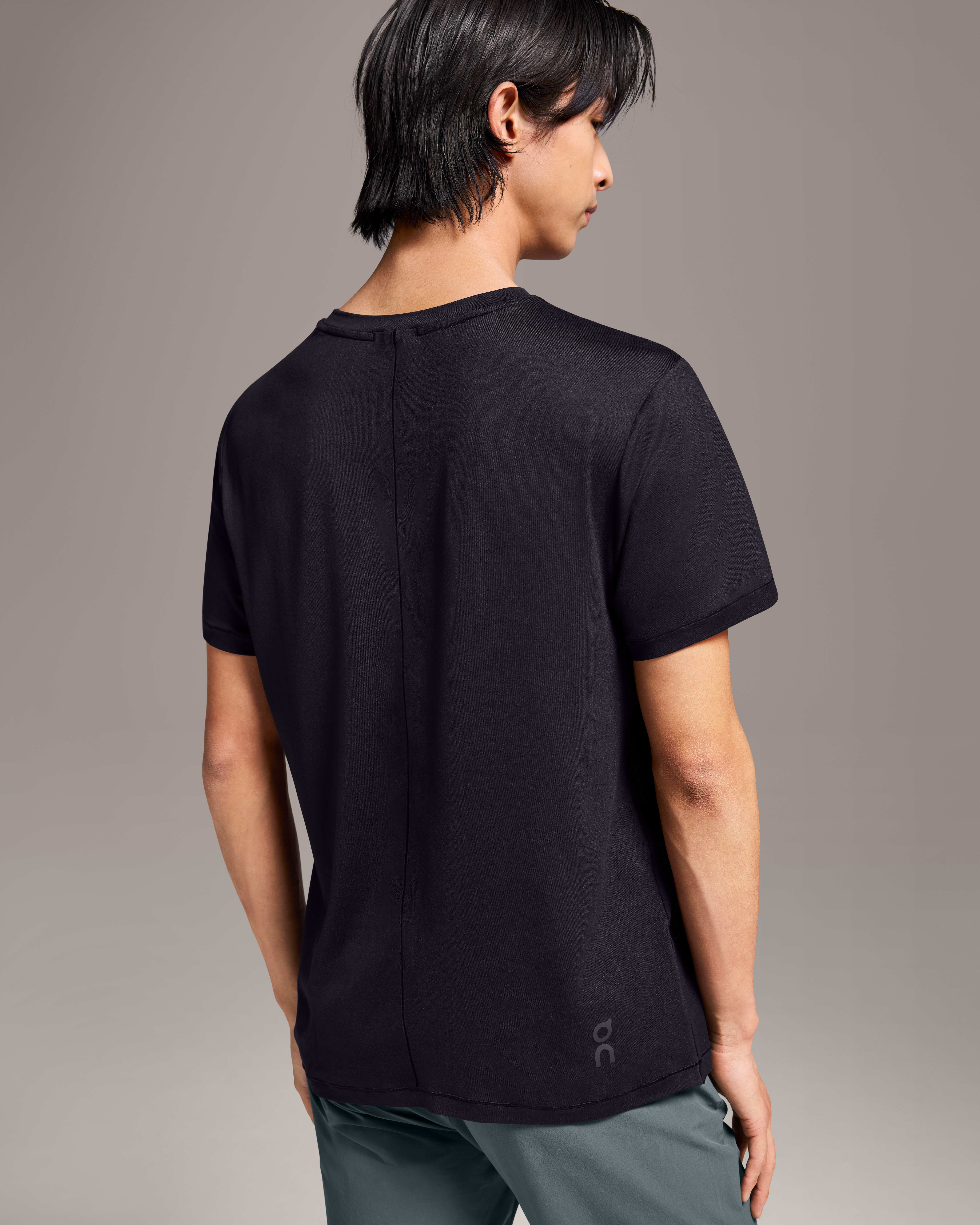 Tシャツ・カットソー THE COLDEST MOMENT TCM sponsor T black 横尾忠則 / 手足 Tee（Tシャツ/カットソー）｜TOKYO CULTUART by