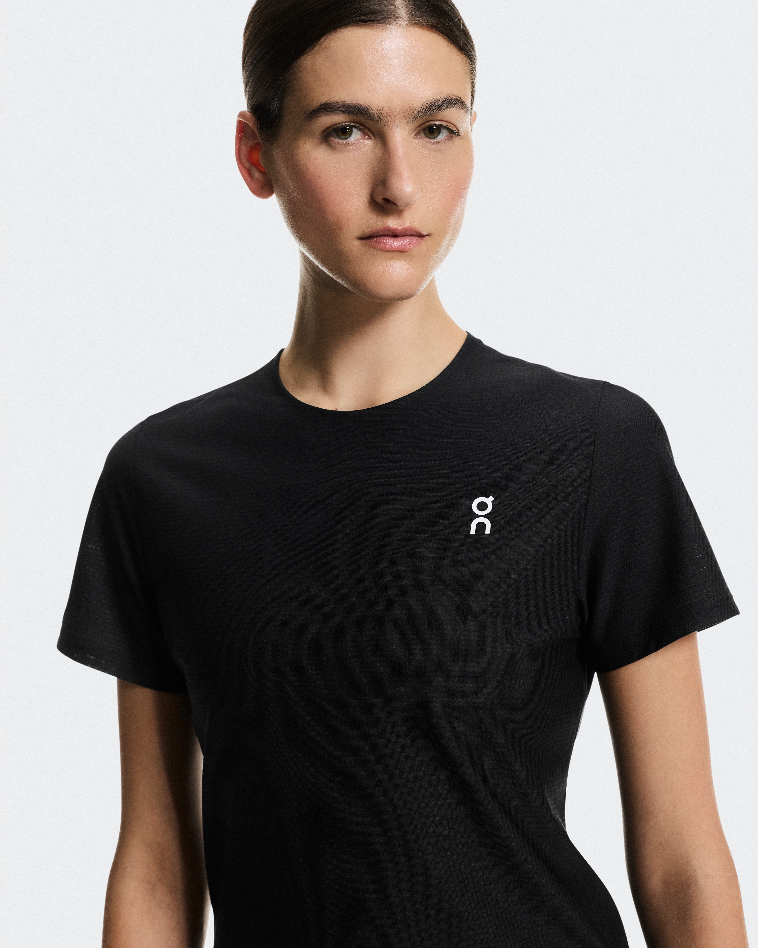 On Court-T Black Femme Hauts et t-shirts