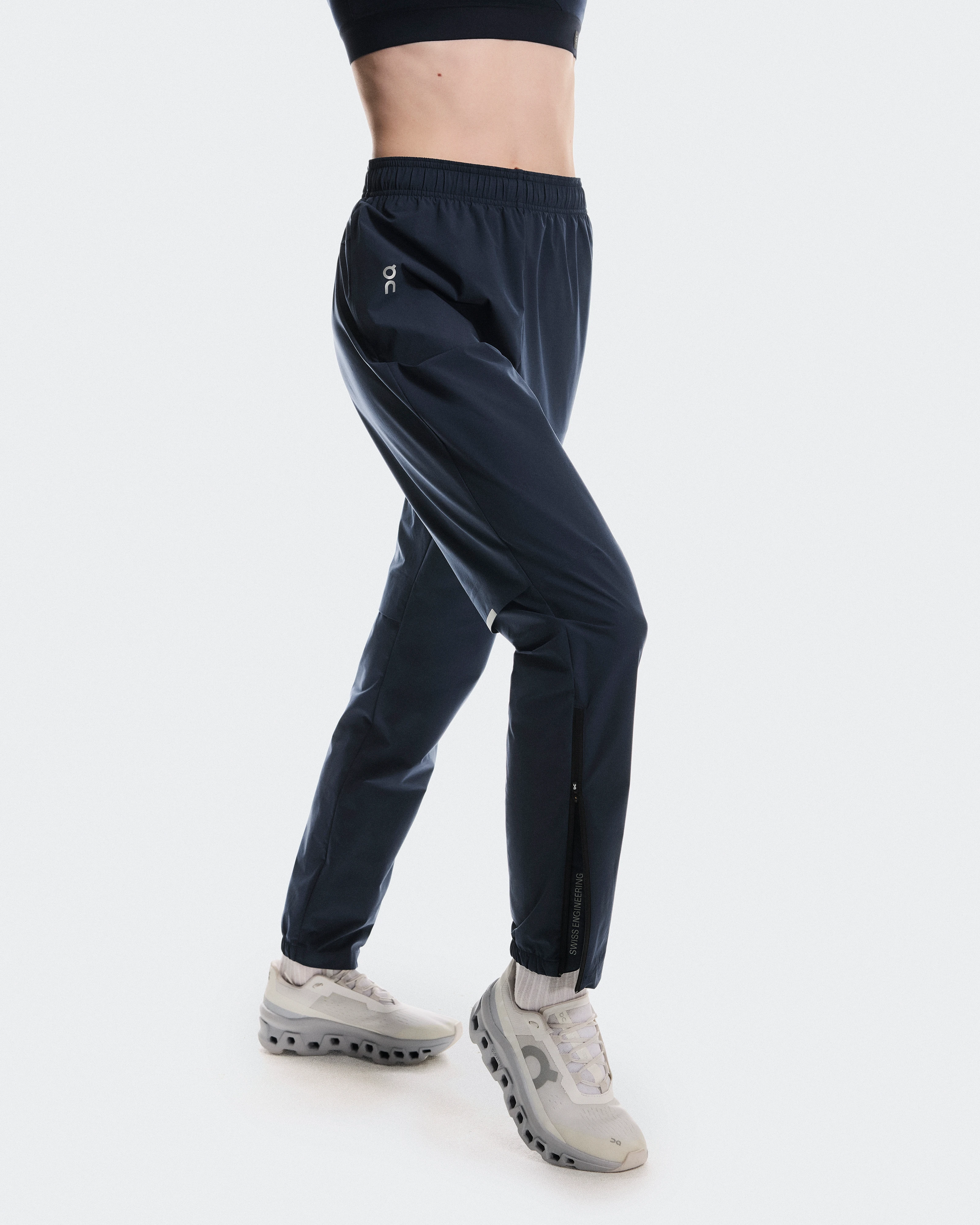 On Core Pants Navy Women Pants