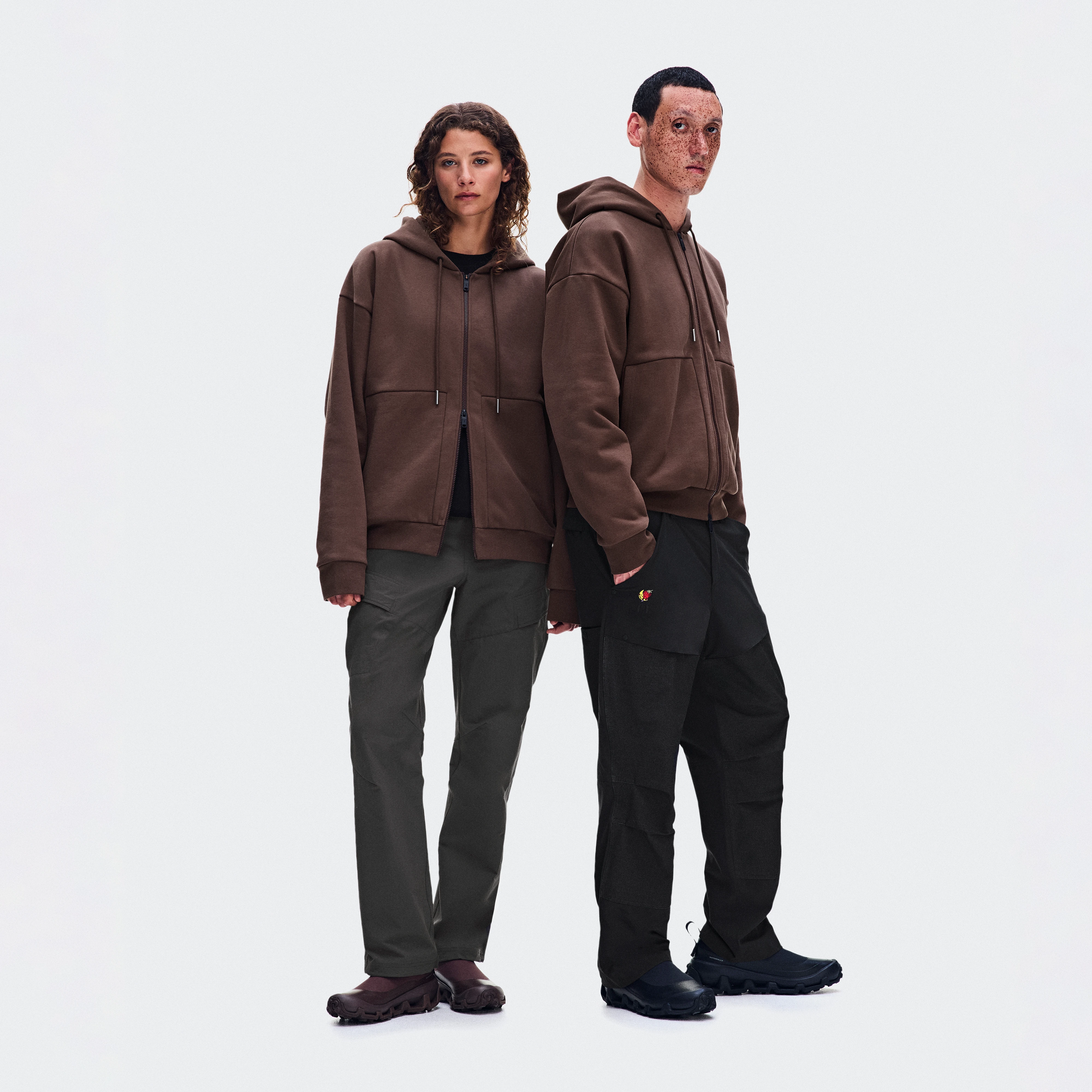 On Utility Zip Hoodie SHG Medjool Unisex – Outdoor-Abenteuer, Alltag Hoodies & Sweatshirts